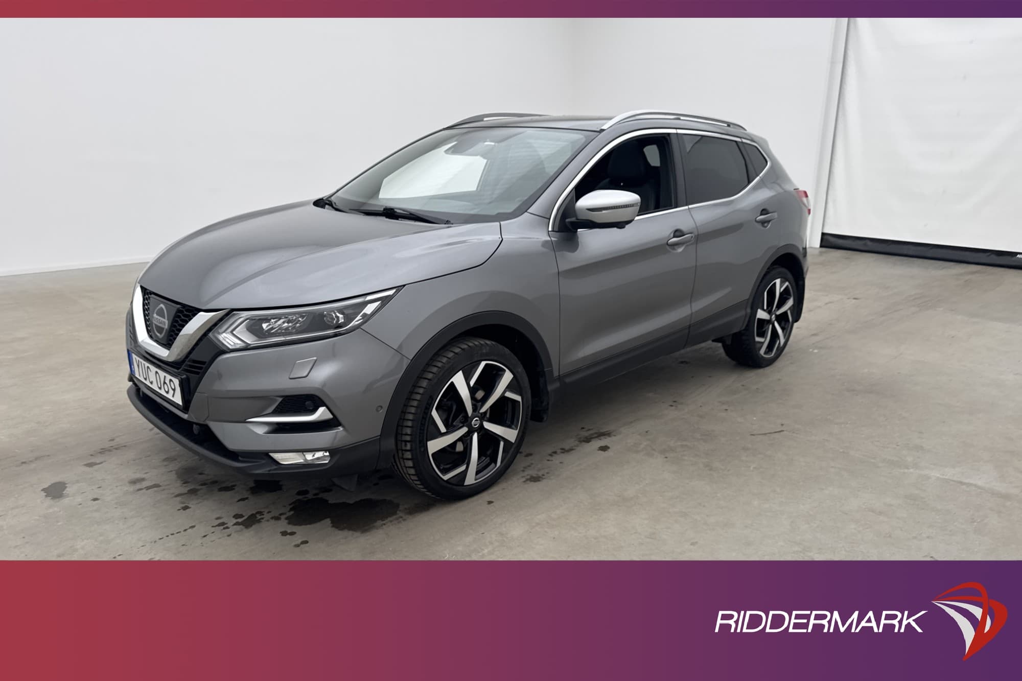 Nissan Qashqai 115hk Tekna + Pano BOSE 360° Navi Skinn Drag