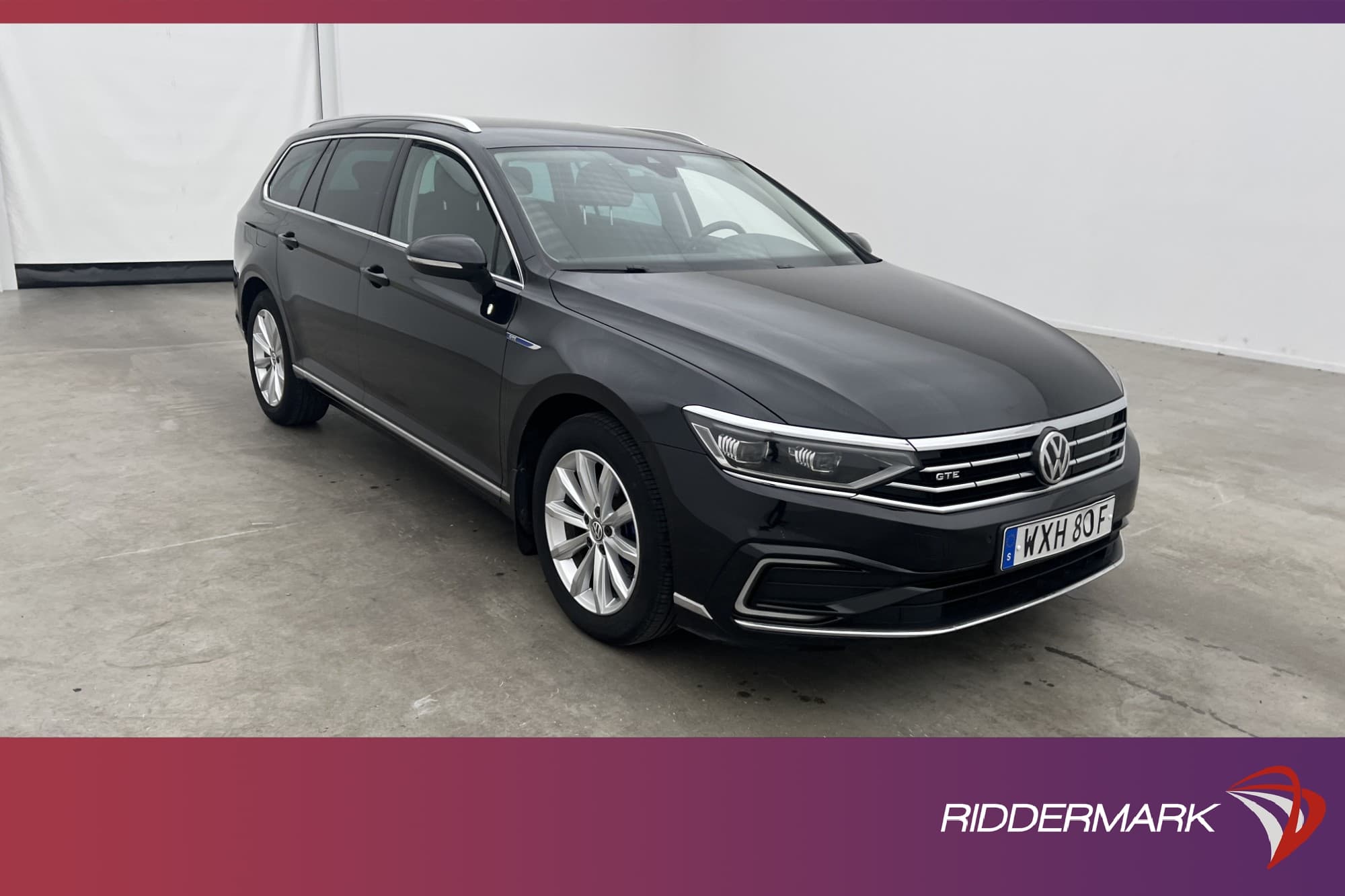 Volkswagen Passat GTE 218hk
