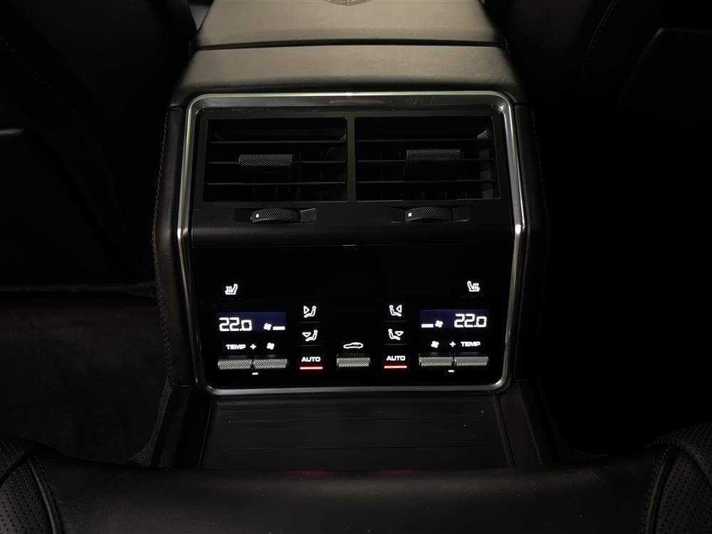 Porsche Panamera Turbo S E-Hybrid 680hk Kolfiber Pano Burmes