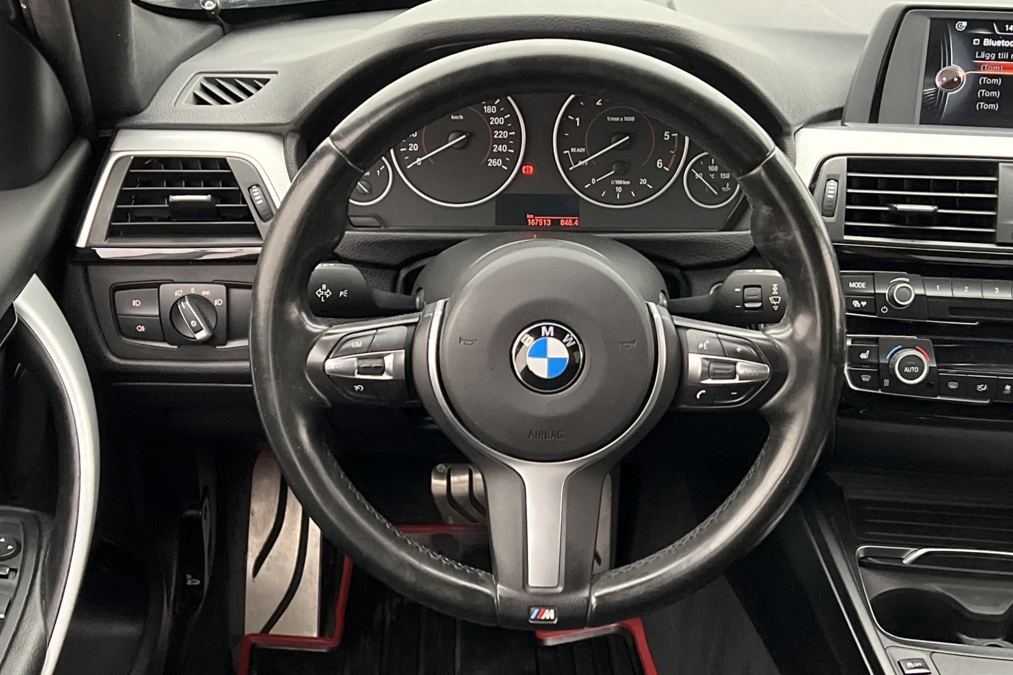 BMW 330 d xDrive M Performance Sedan 286hk M Sport-ratt
