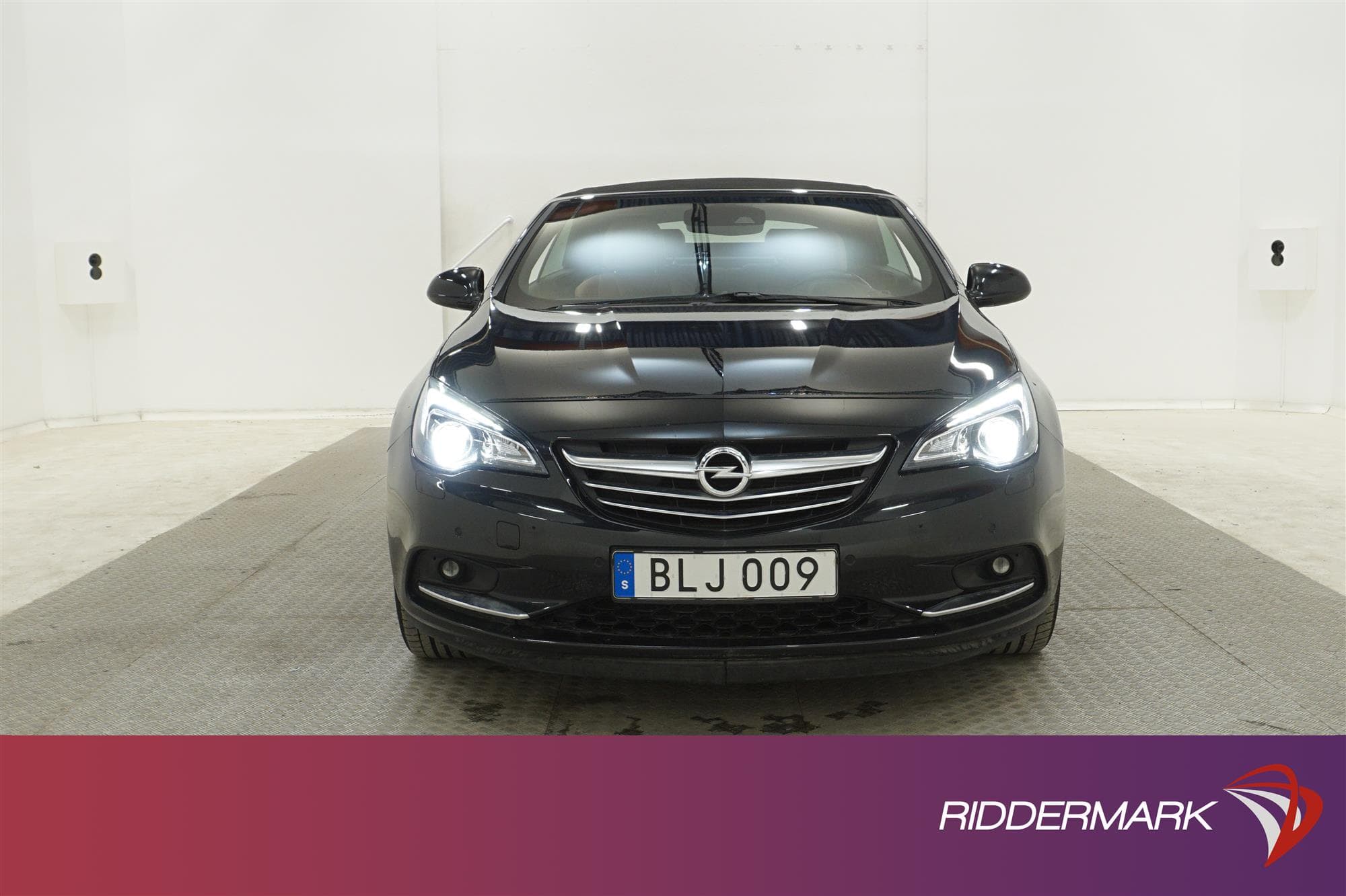 Opel Cascada Cabriolet 170hk Skinn P-sensorer Navi Nyservadexteriör