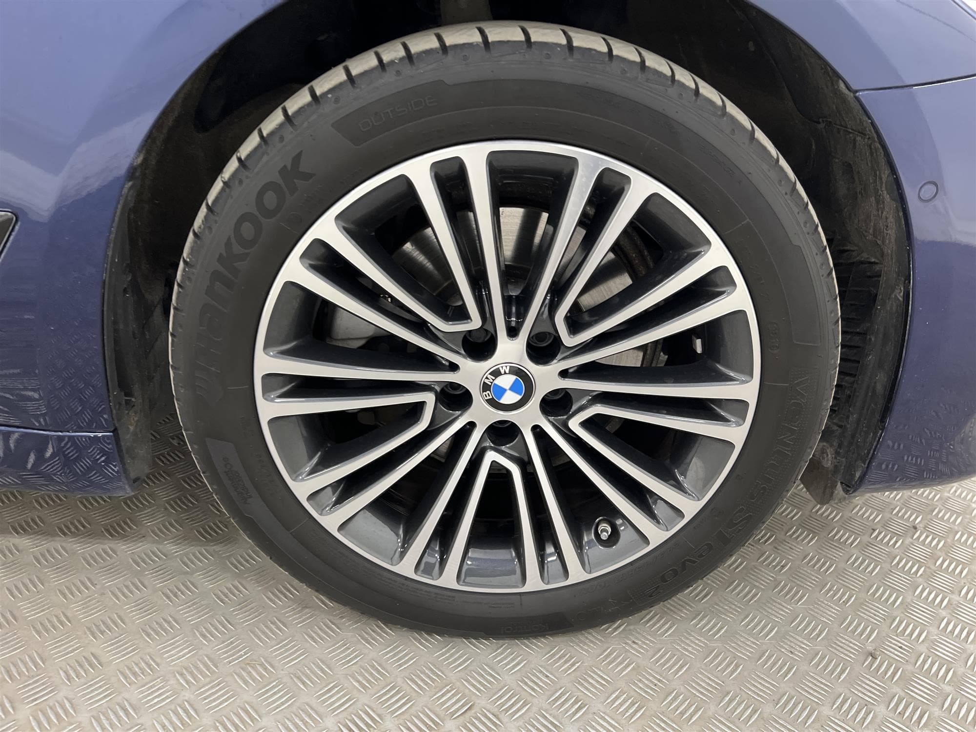 BMW 520 d xDrive 190hk Sportline HiFi Navi Drag 0,47l/milinteriör