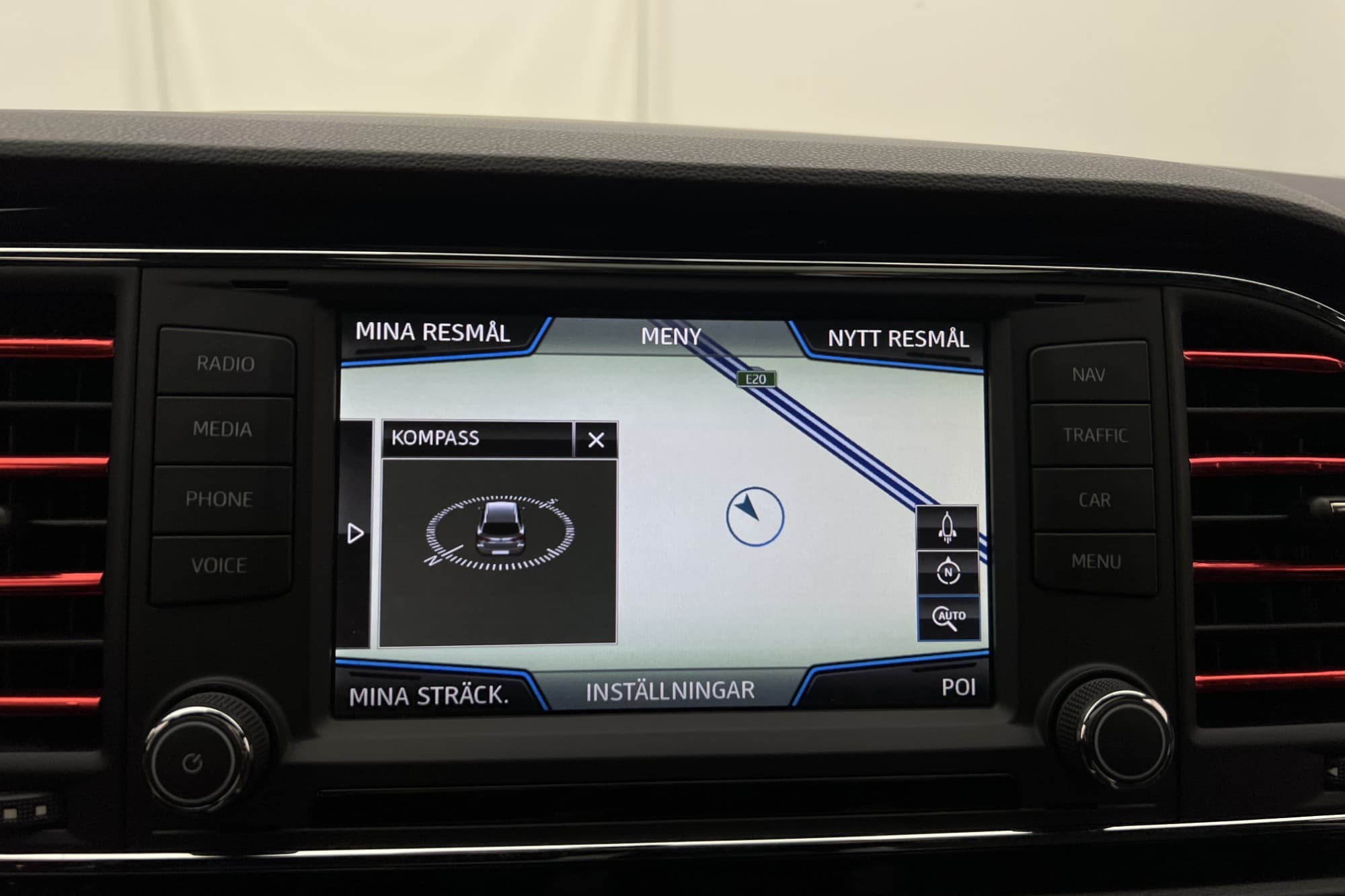 SEAT Leon ST 2.0 TSI Cupra Pano Navi CarPlay LED P-Sensorer