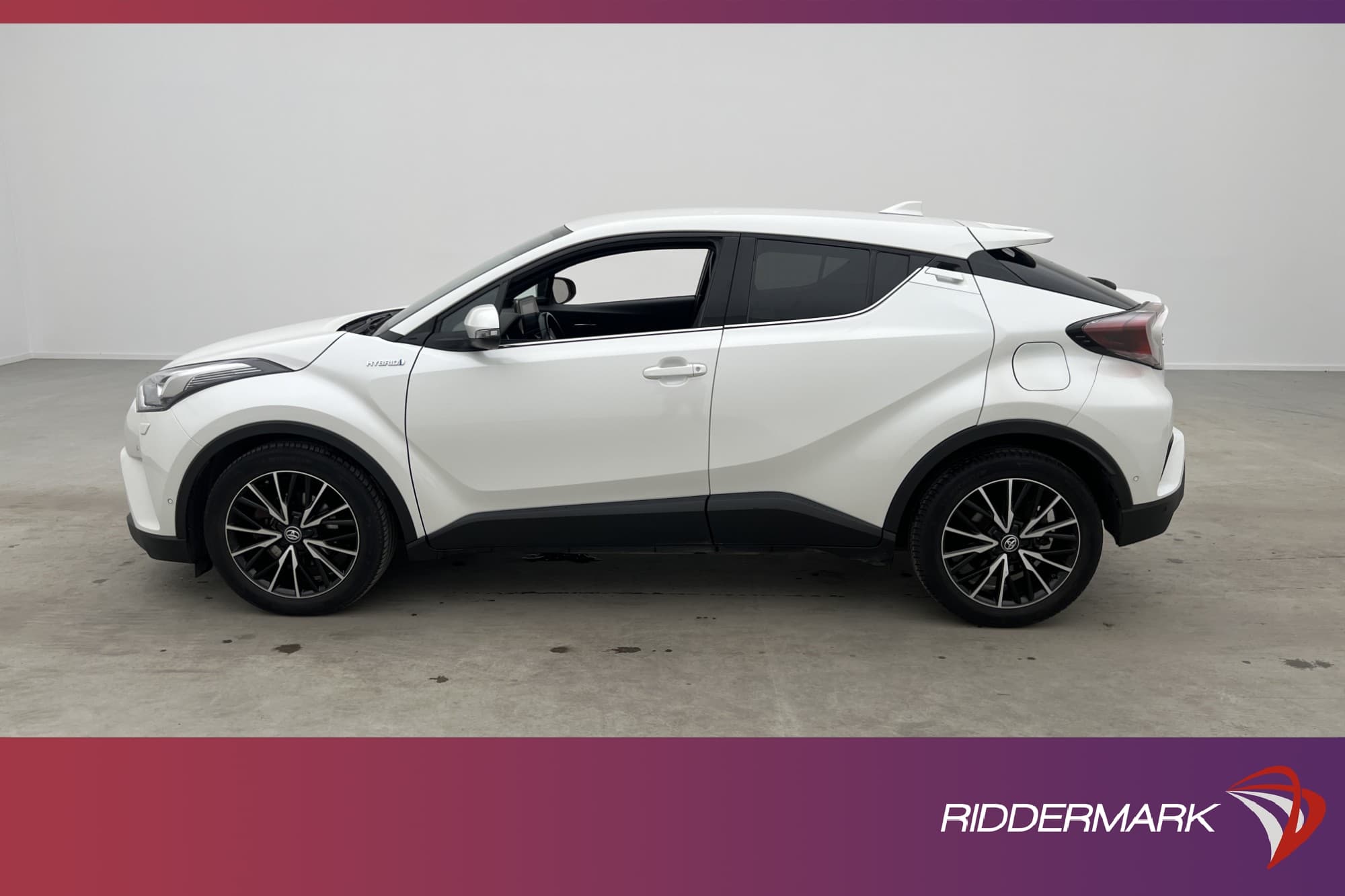 Toyota C-HR Hybrid 1.8 122hk Executive