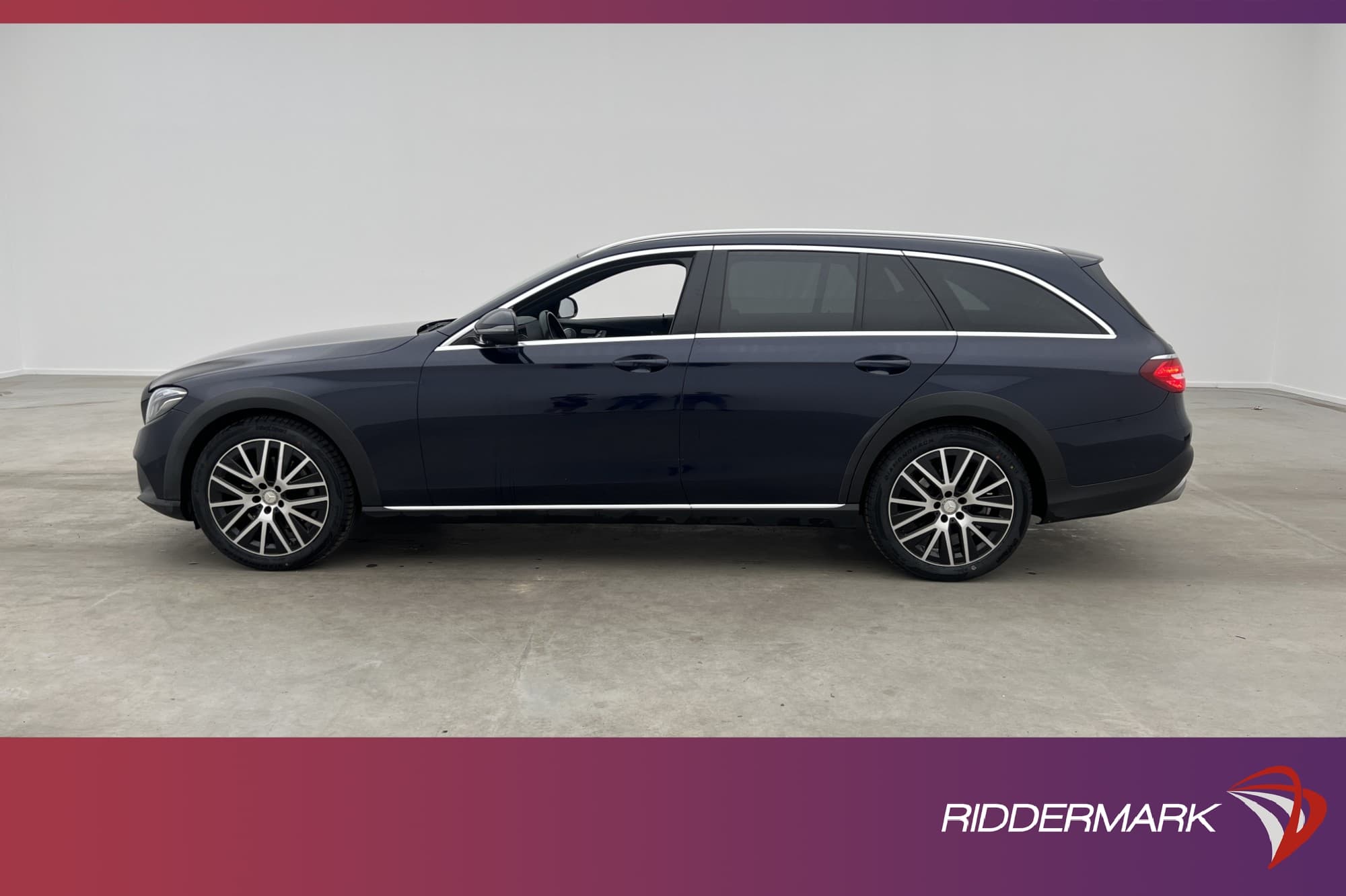 Mercedes-Benz E 220 All-T 4M