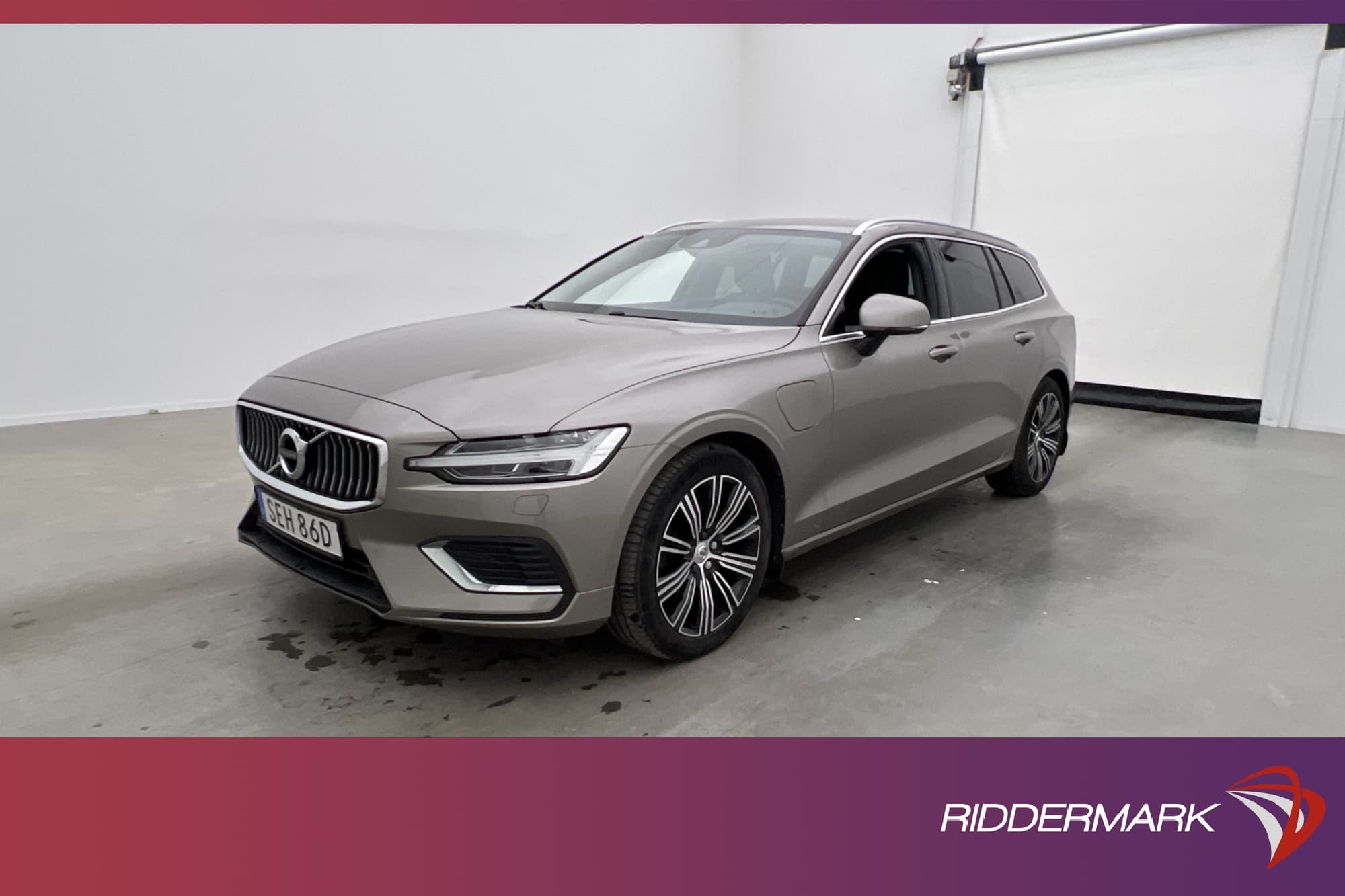 Volvo V60 Recharge T6