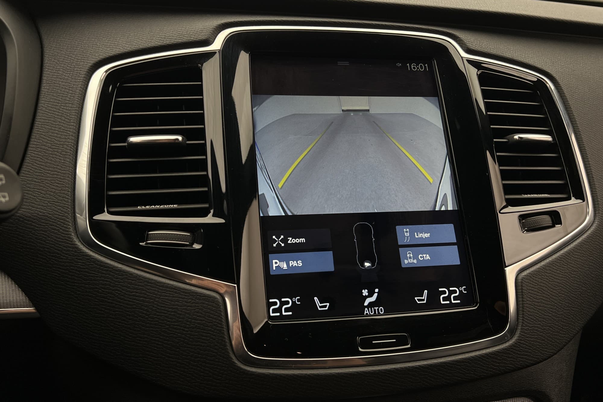 Volvo XC90 D5 AWD  Inscription VOC Värmare BLIS Välservad