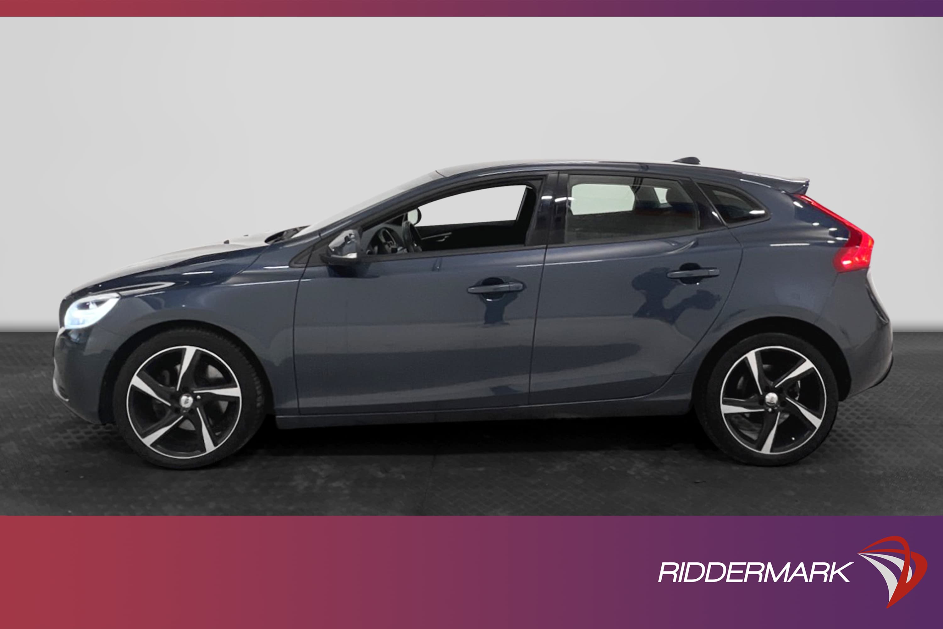 Volvo V40 D4 190hk Momentum