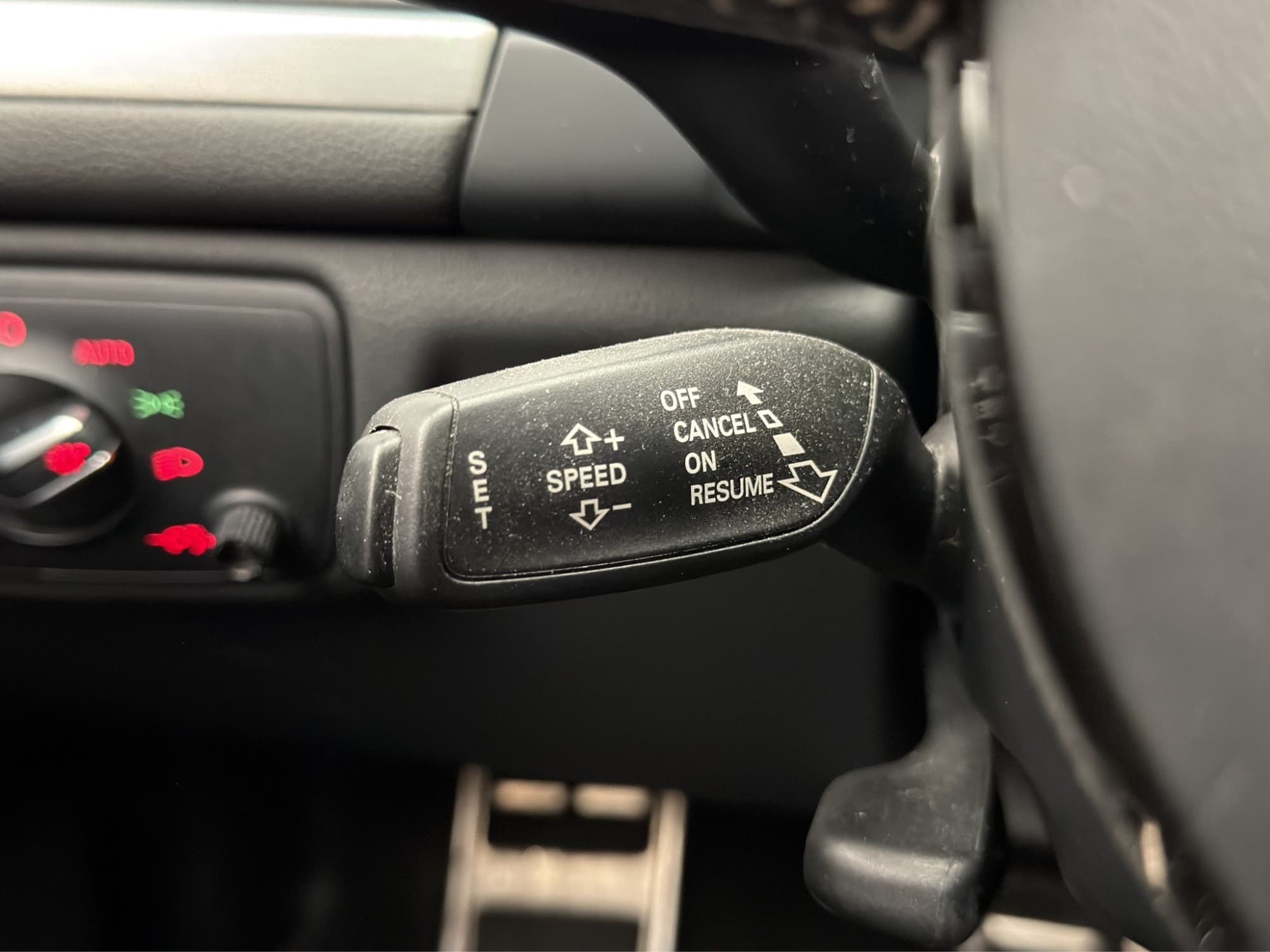 Audi A6 2.0 TDI 190hk Q Full S-Line Sensorer Farthållare