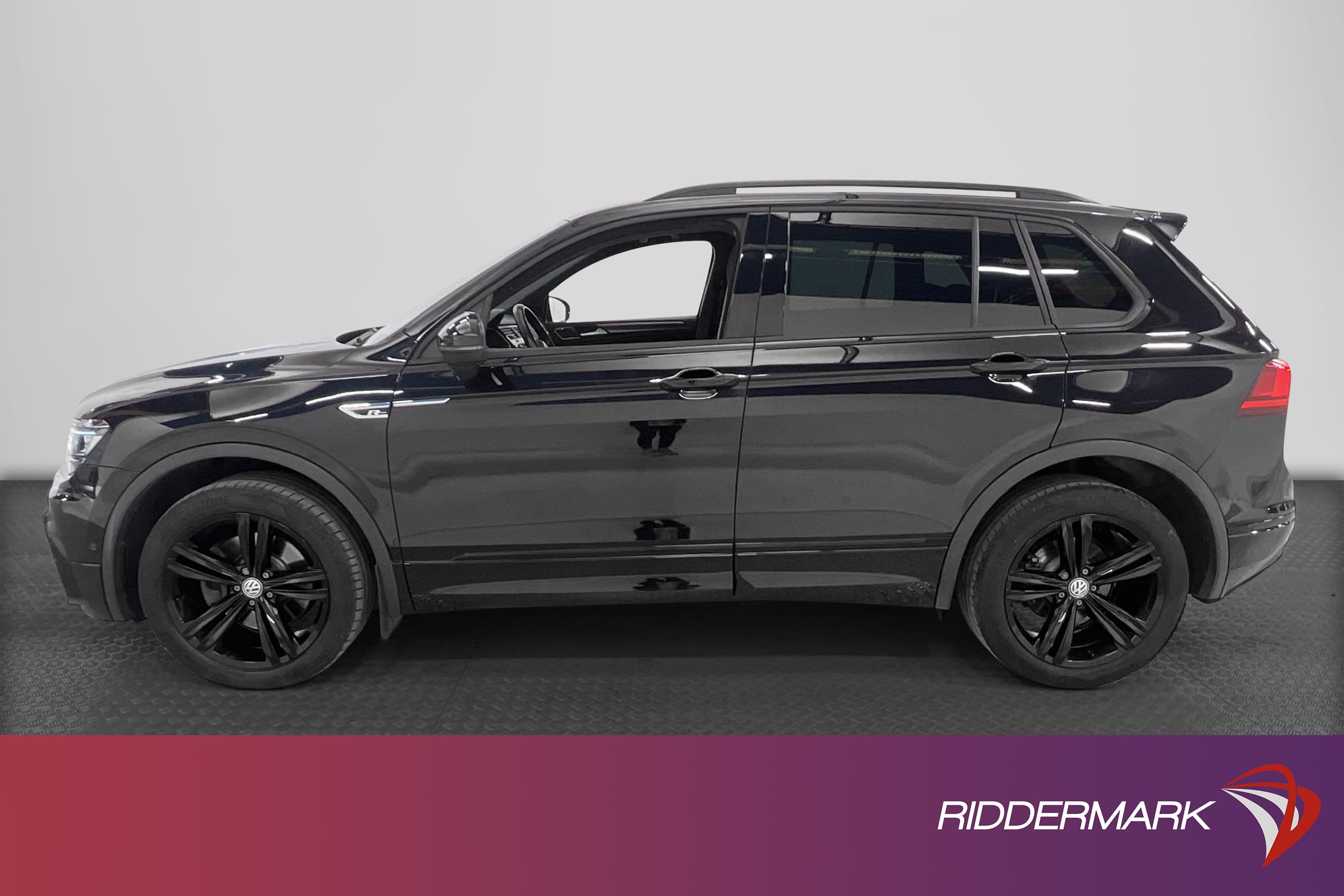Volkswagen Tiguan 4M 190hk BLACK R-Line Cockpit Dynaudio