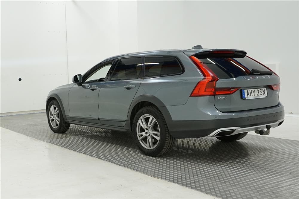 Volvo V90 Cross Country D4 AWD D-Värm VOC Drag 0,53l/milexteriör