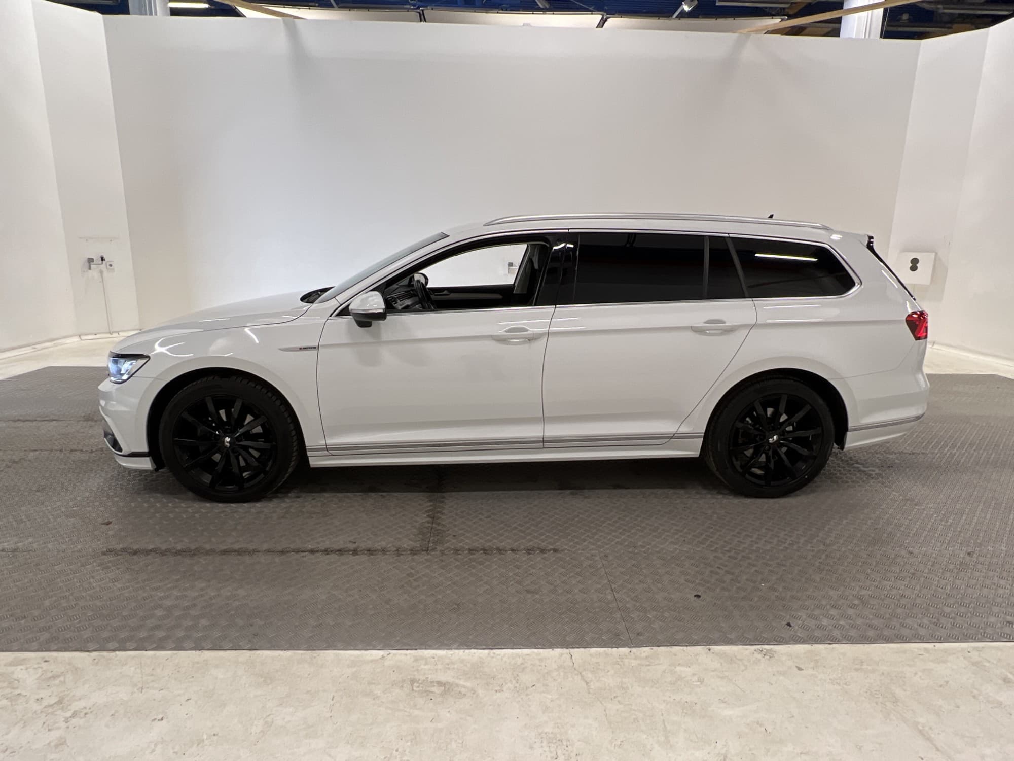 Volkswagen Passat 4M 190hk