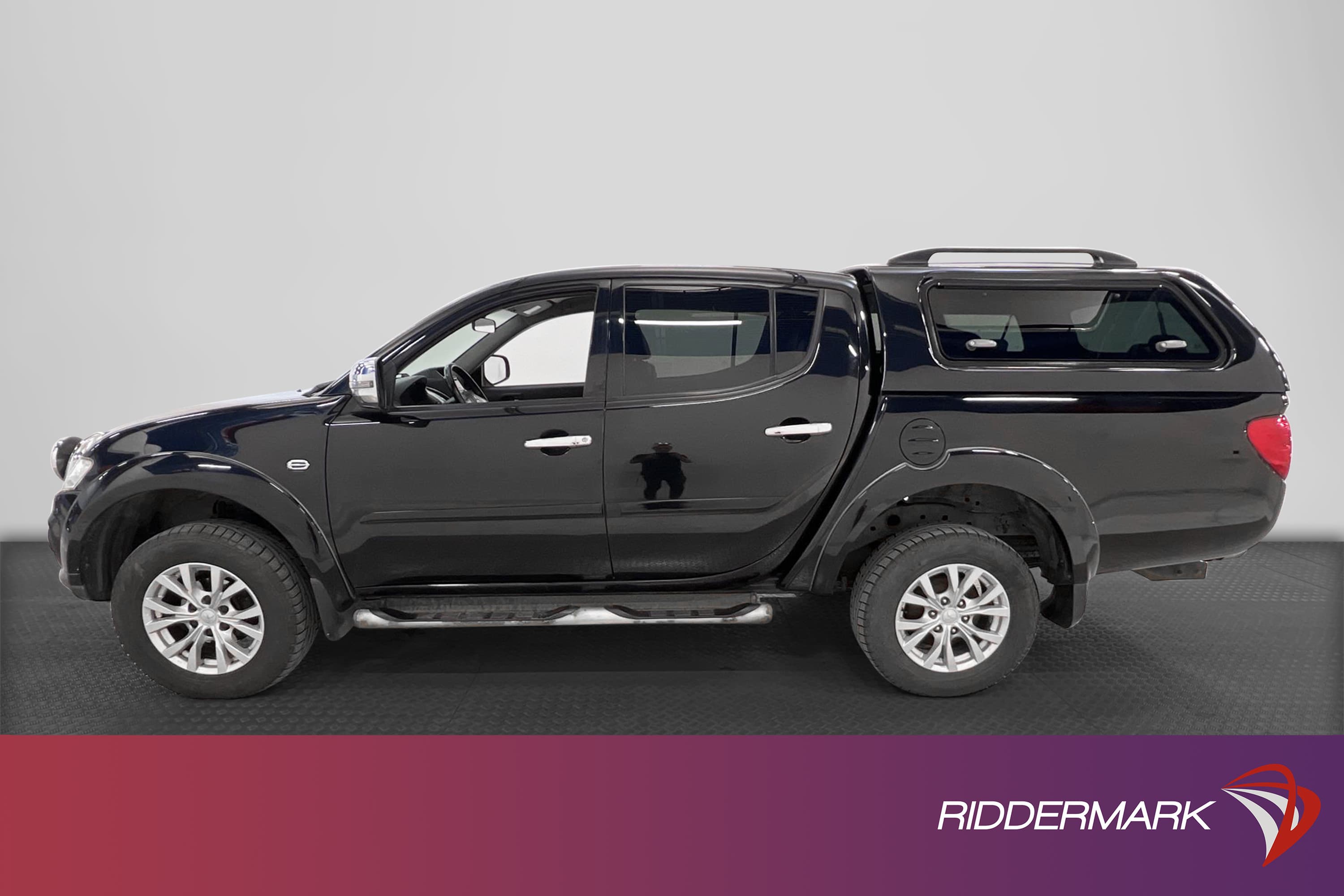 Mitsubishi L200 2.5 Automat 178hk  4x4 Dragkrok Moms