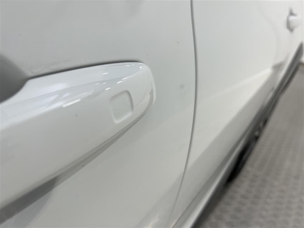 Volvo V90 D4 Cross Country AWD VOC D-värm Pano H/K Bkam Momsinteriör