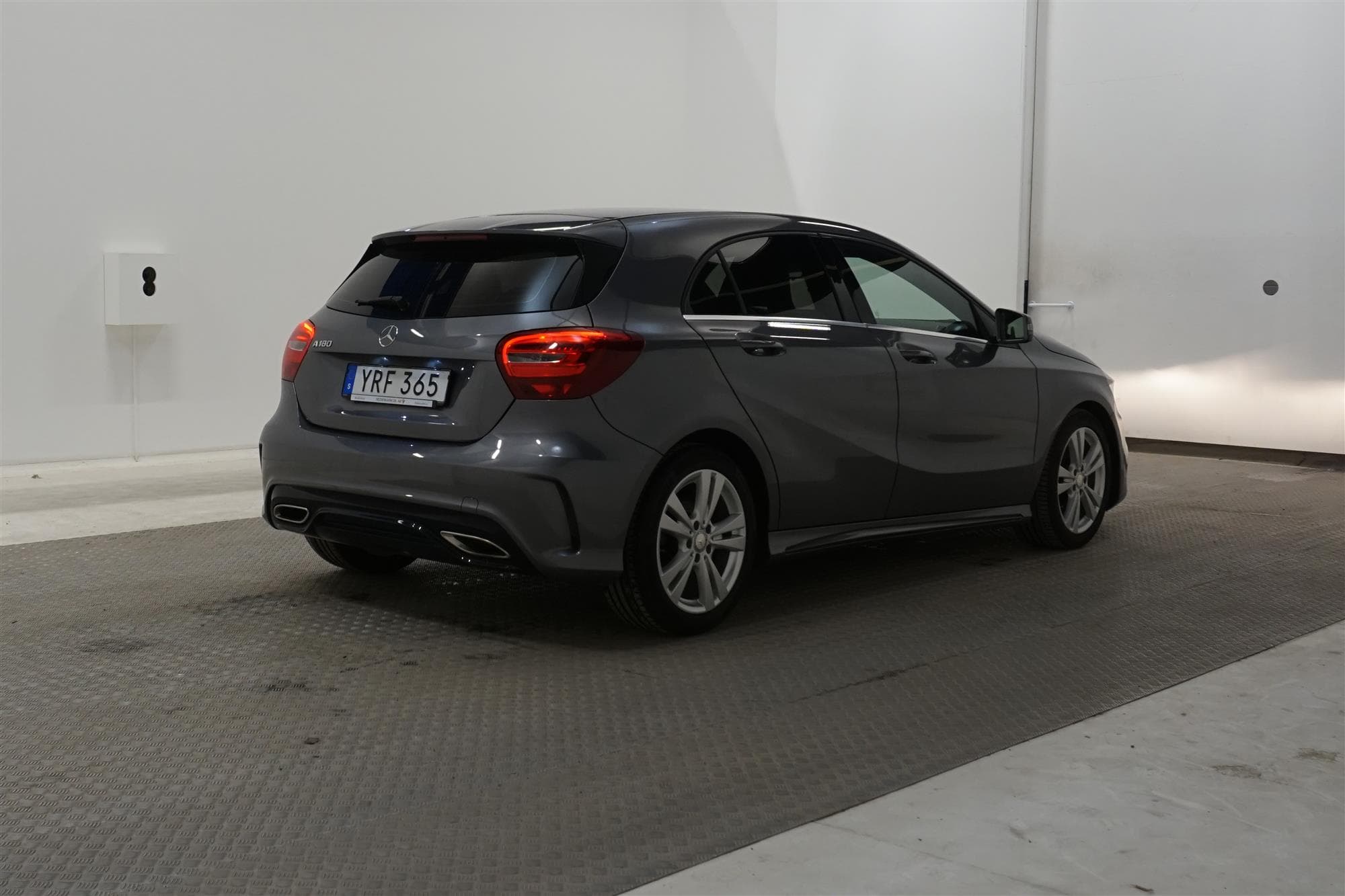 Mercedes-Benz Mercedes-Benz A 180 122hk AMG B-Kam Carplay