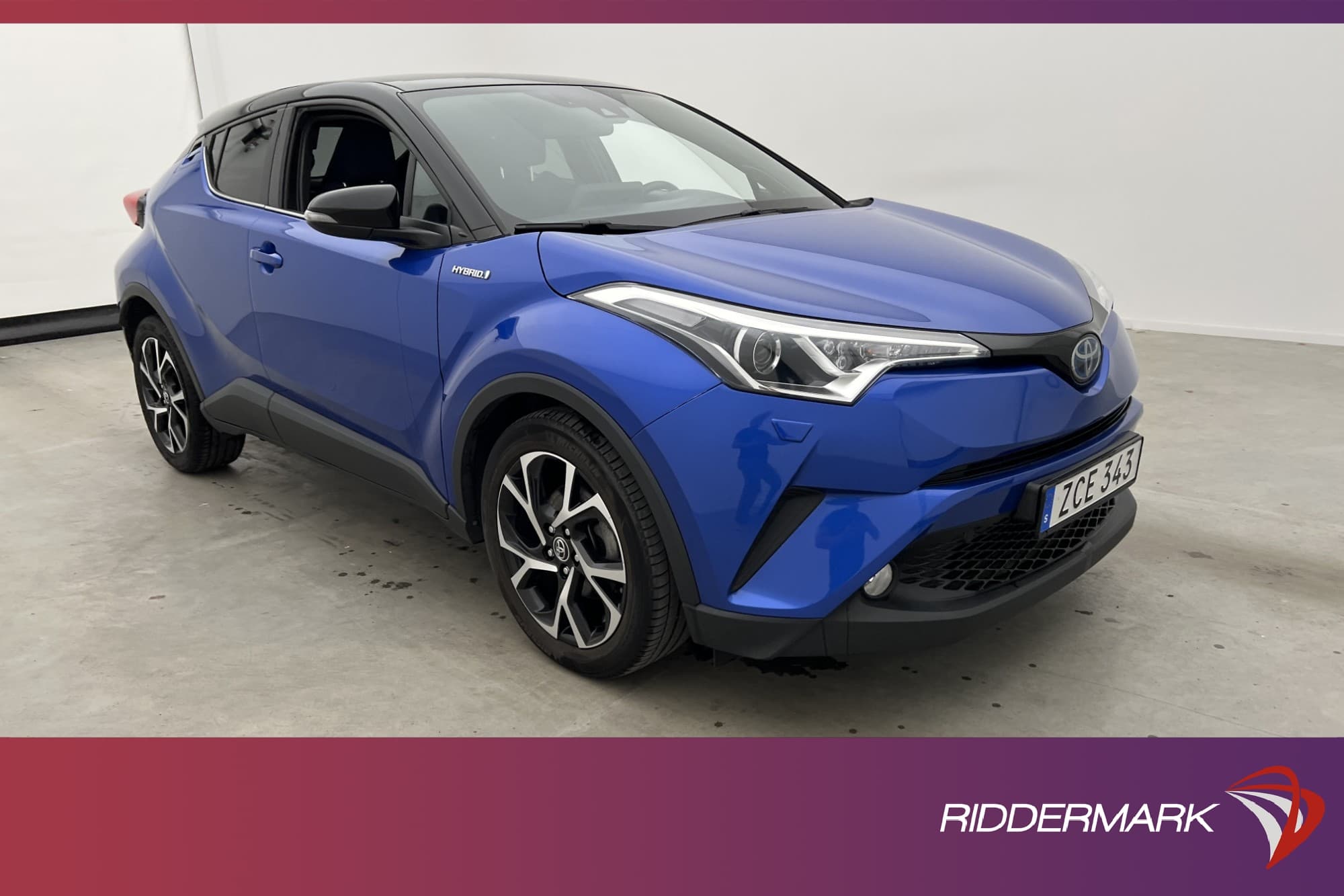 Toyota C-HR Hybrid 122hk