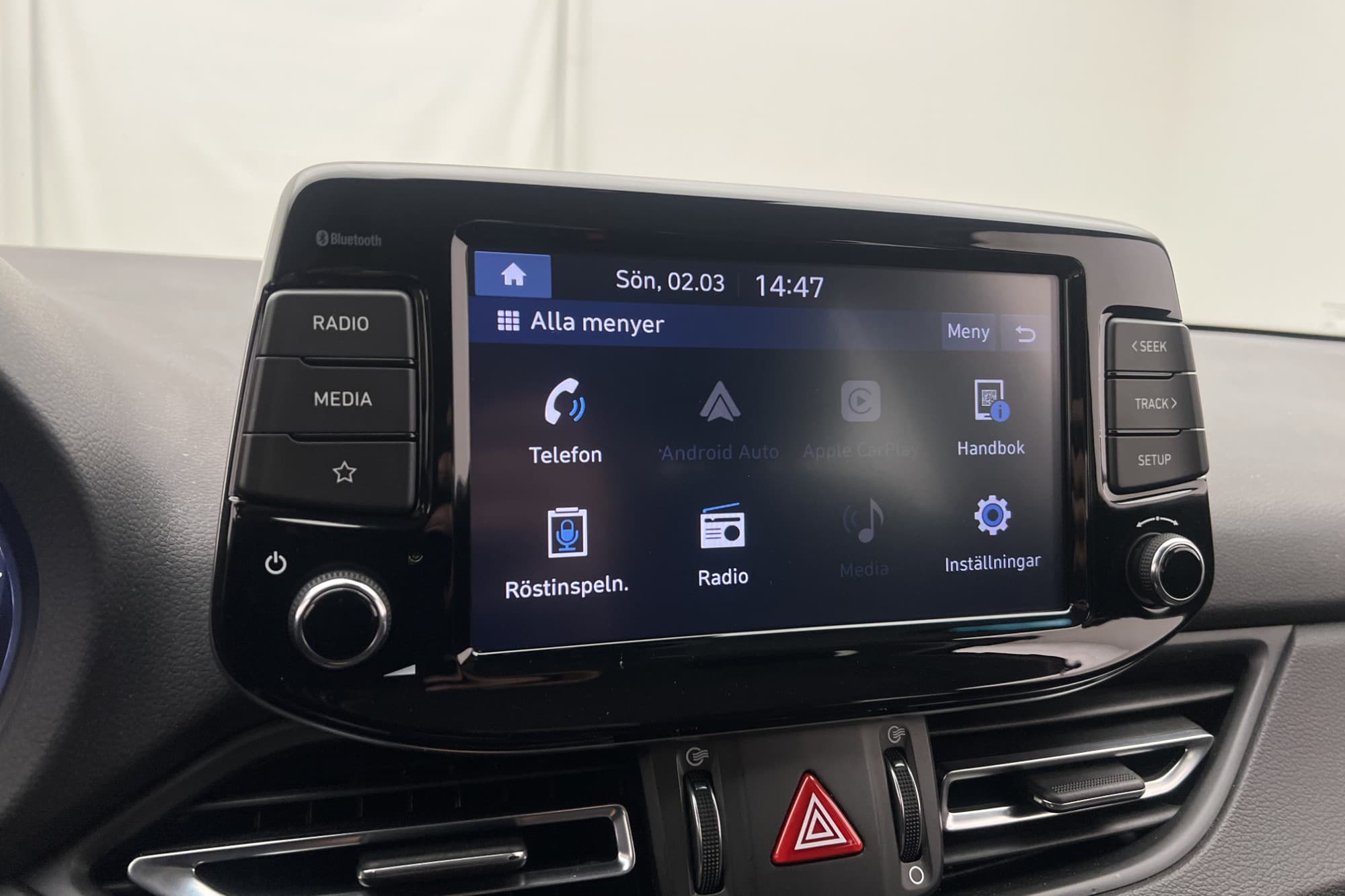Hyundai i30 1.0 T-GDI 120hk Essential B-Kamera Rattvärme