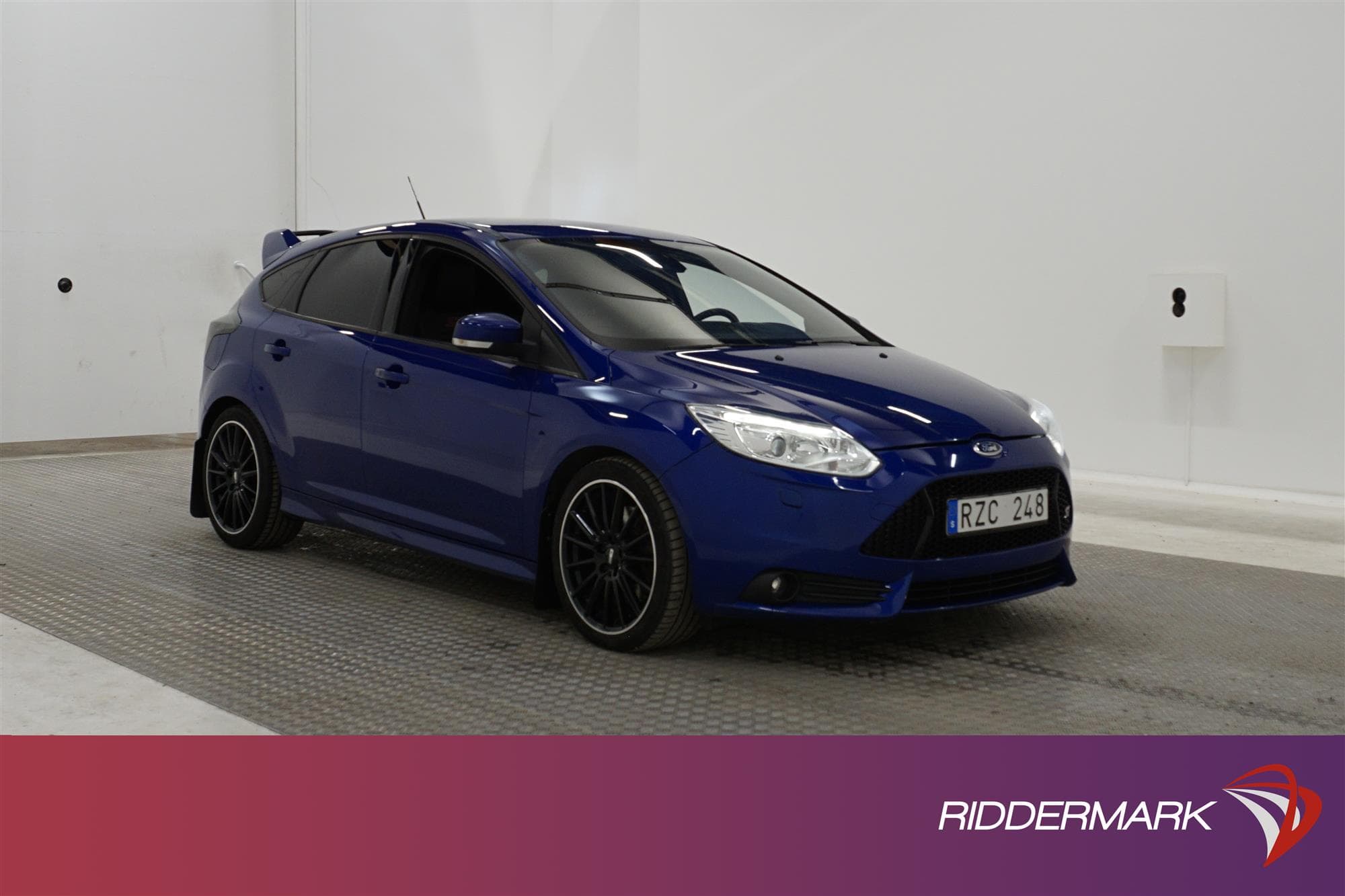 Ford Focus ST 250hk