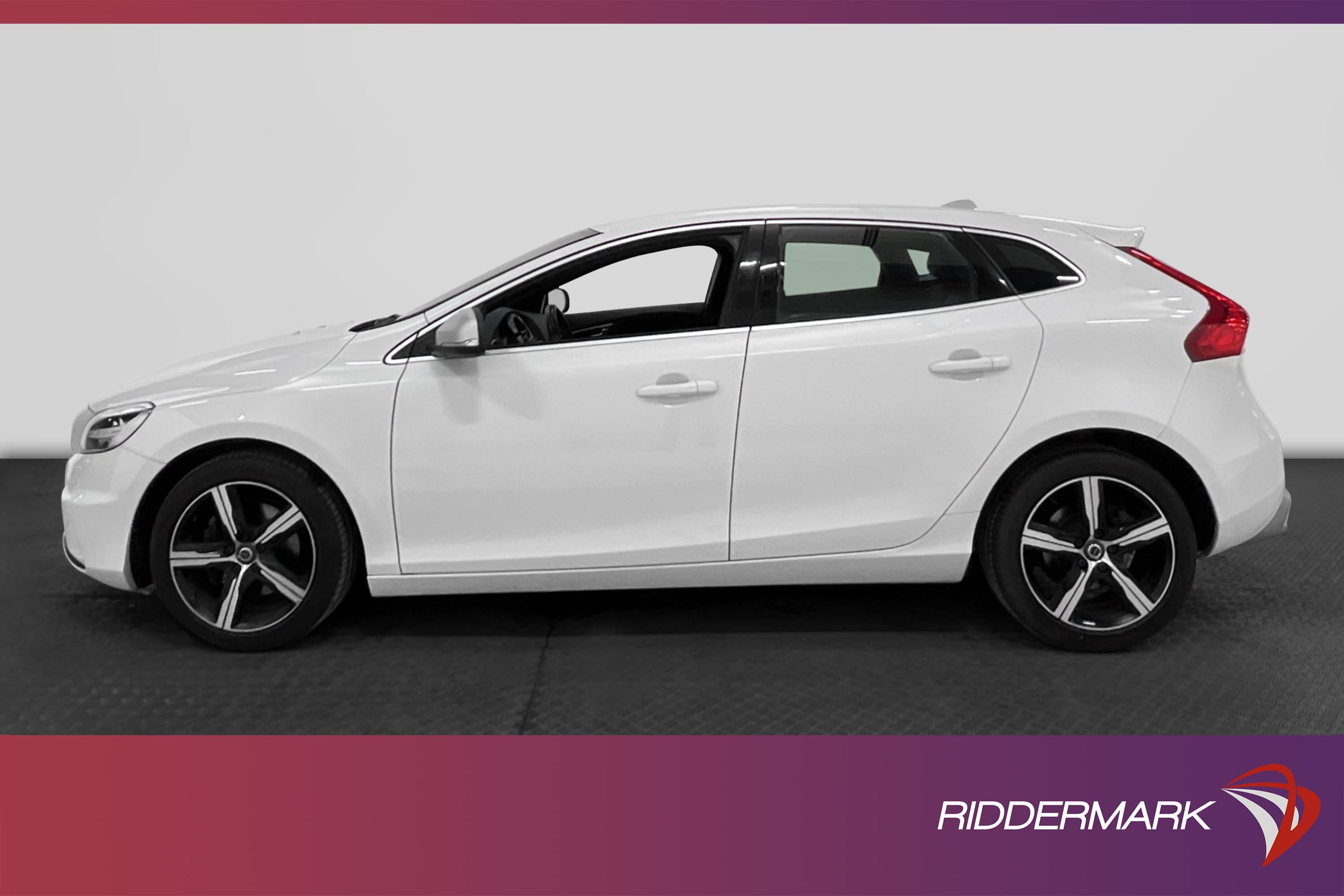 Volvo V40 T3 152hk R-Design