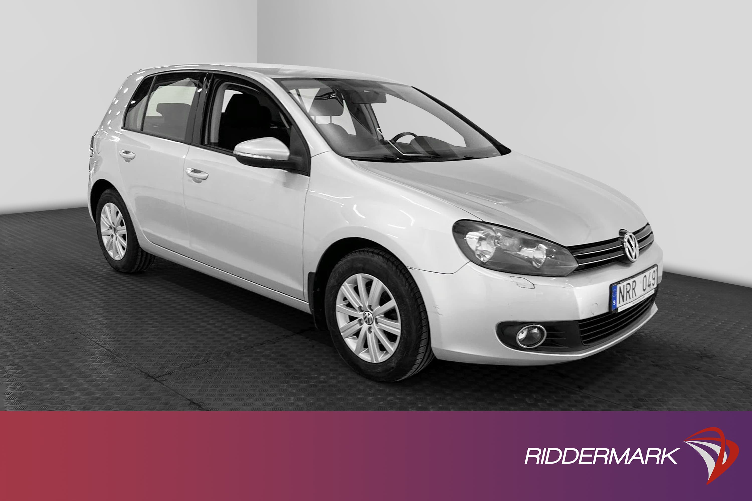 Volkswagen Golf 1.6 102hk