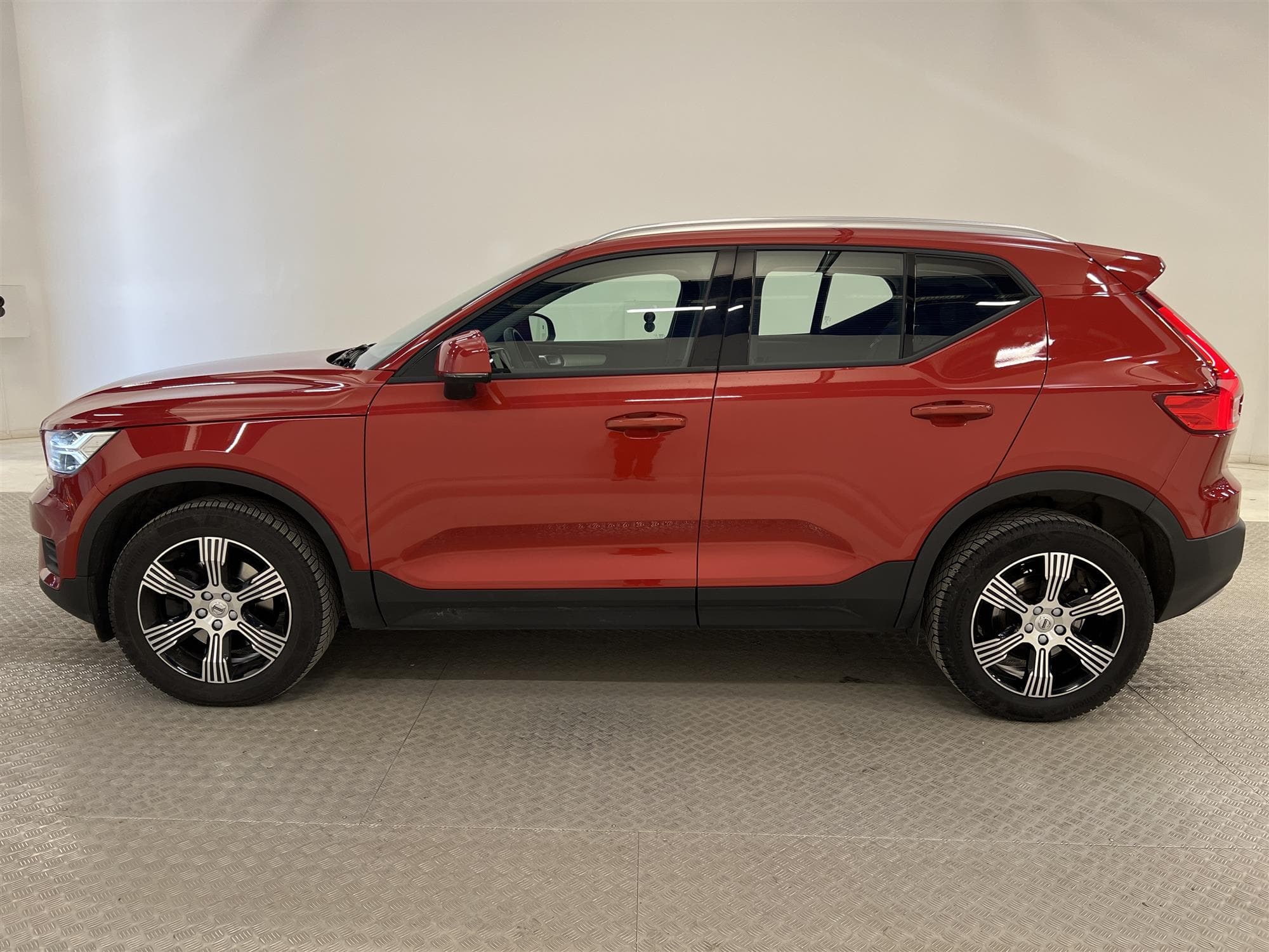 Volvo XC40 T2 129hk