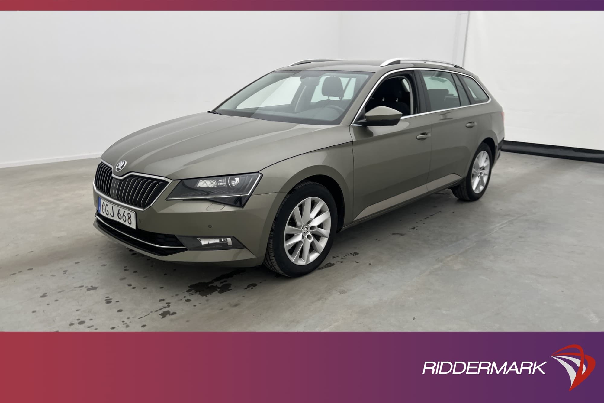 Skoda Superb Kombi 150hk