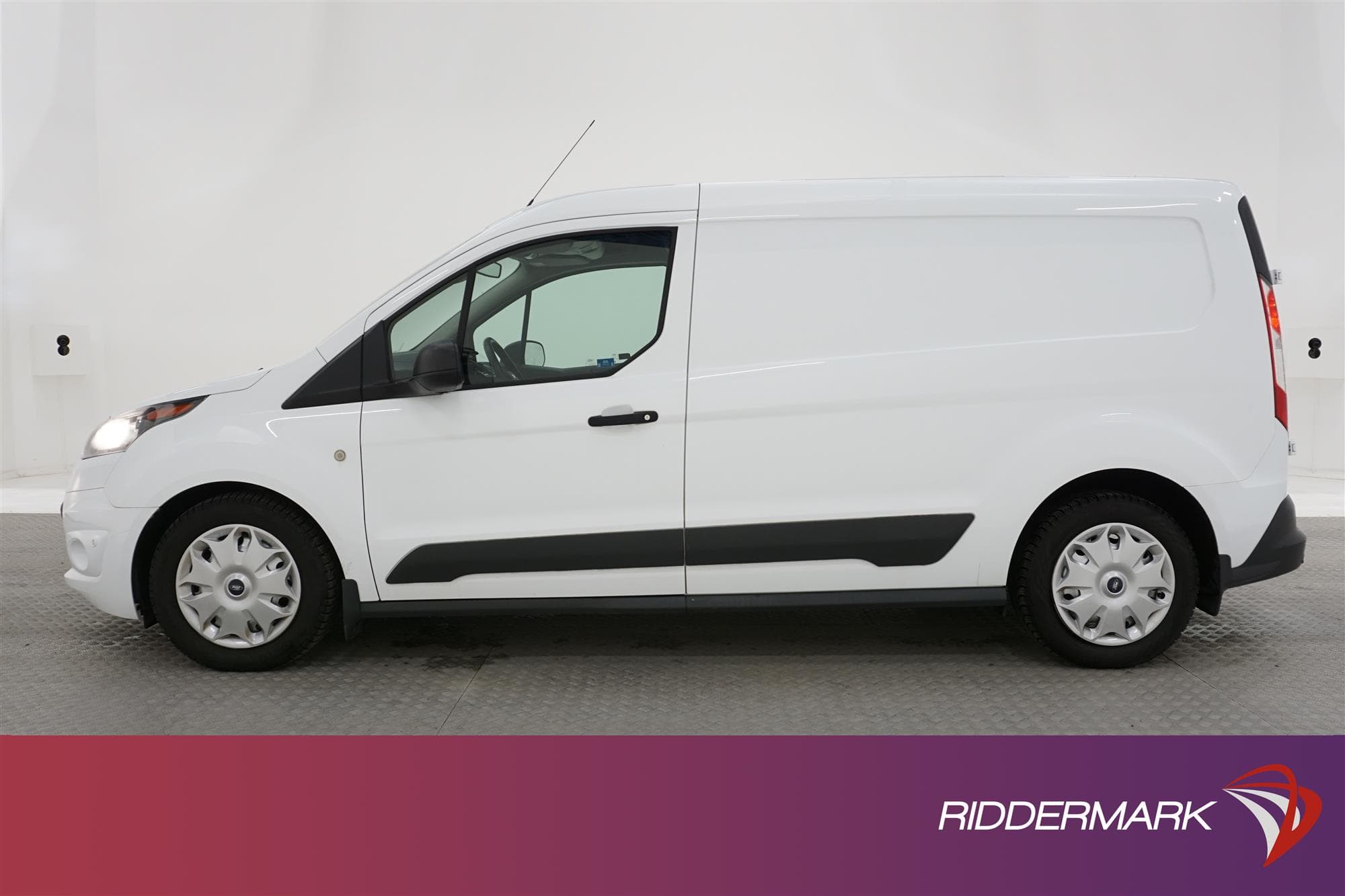 Ford Transit Connect 1.5 TDCi LWB Kamera Drag Värmare Moms