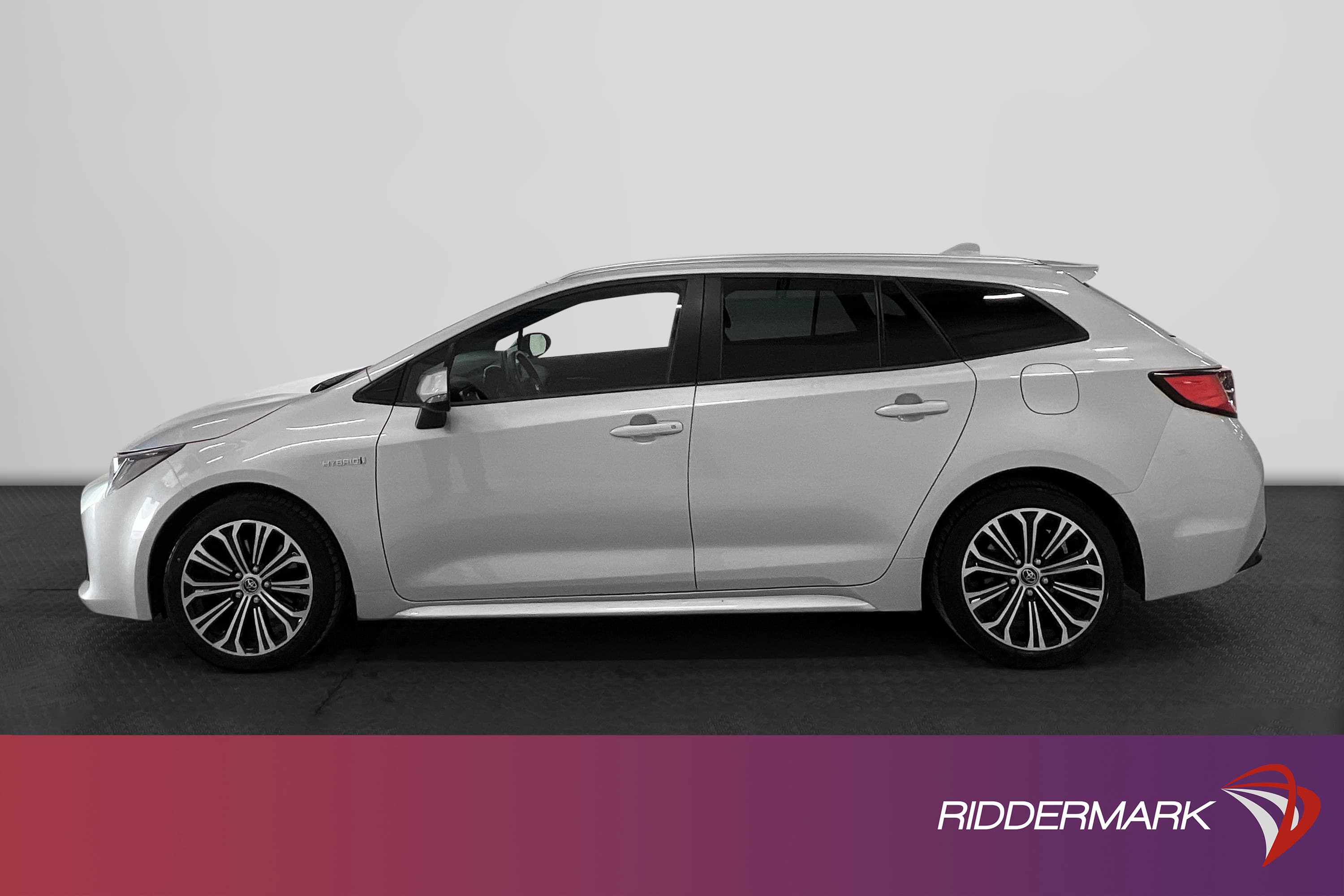 Toyota Corolla TS Hybrid e-CVT 184hk