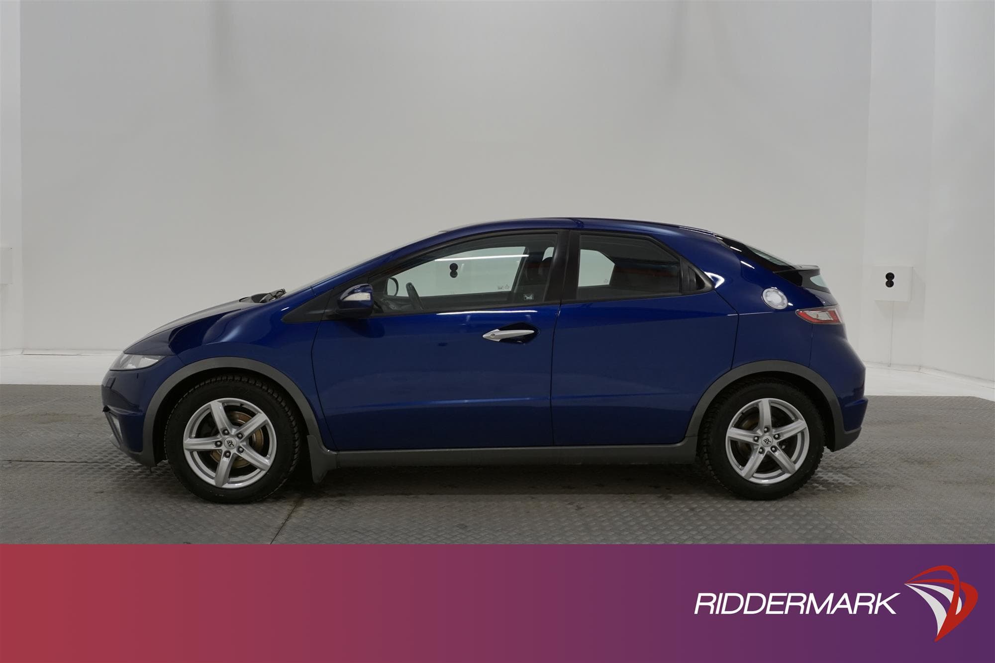 Honda Civic 5dr 1.8 i-VTEC 140hk