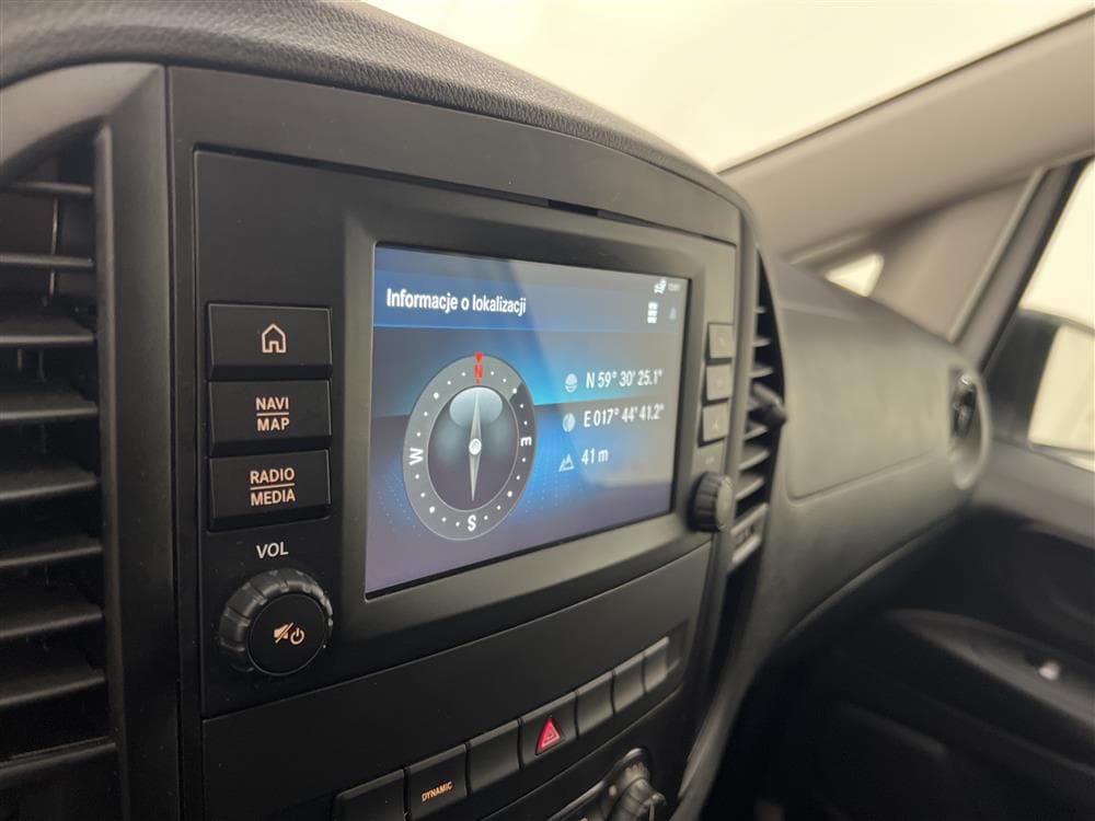 Mercedes-Benz eVito  41kWh Automat Kamera Lång Moms 