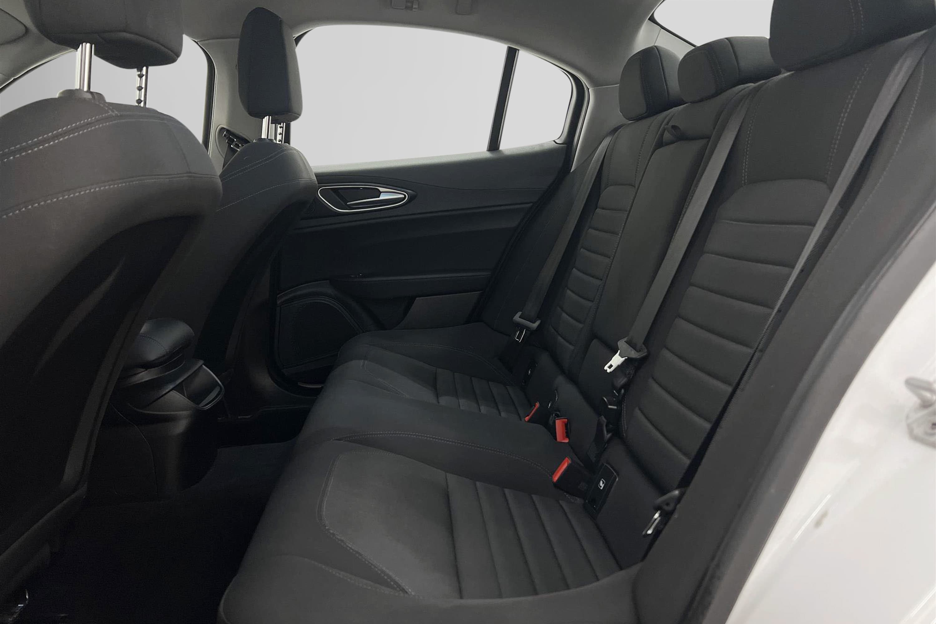 Alfa Romeo Giulia 2.2 JTDM 150hk B-Kamera Välserv 0,35L/mil
