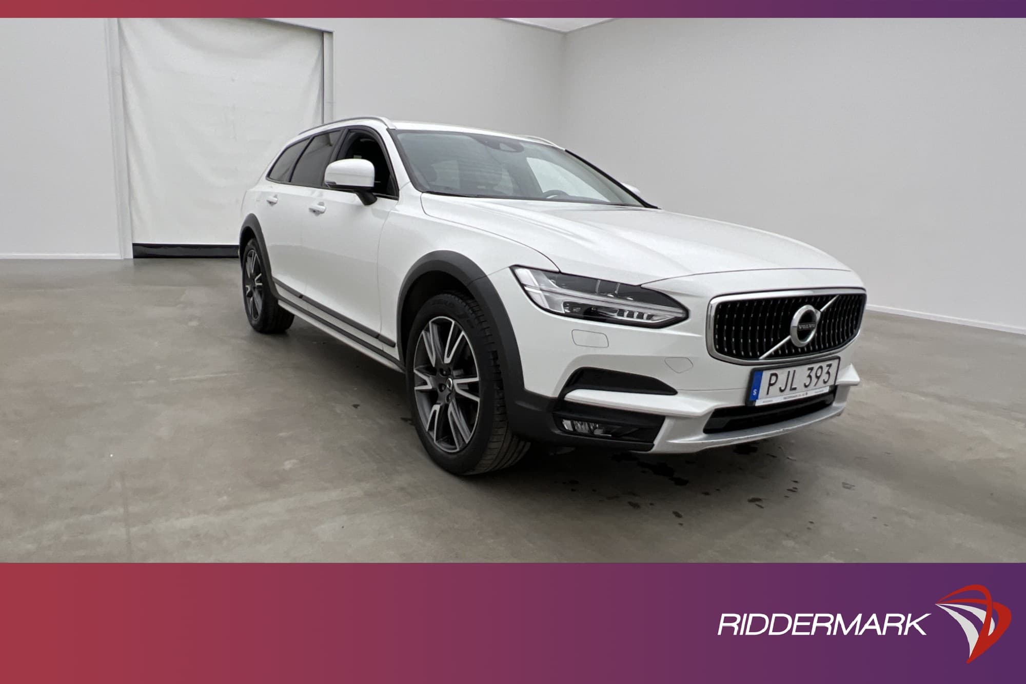 Volvo V90 D5 AWD Cross Country