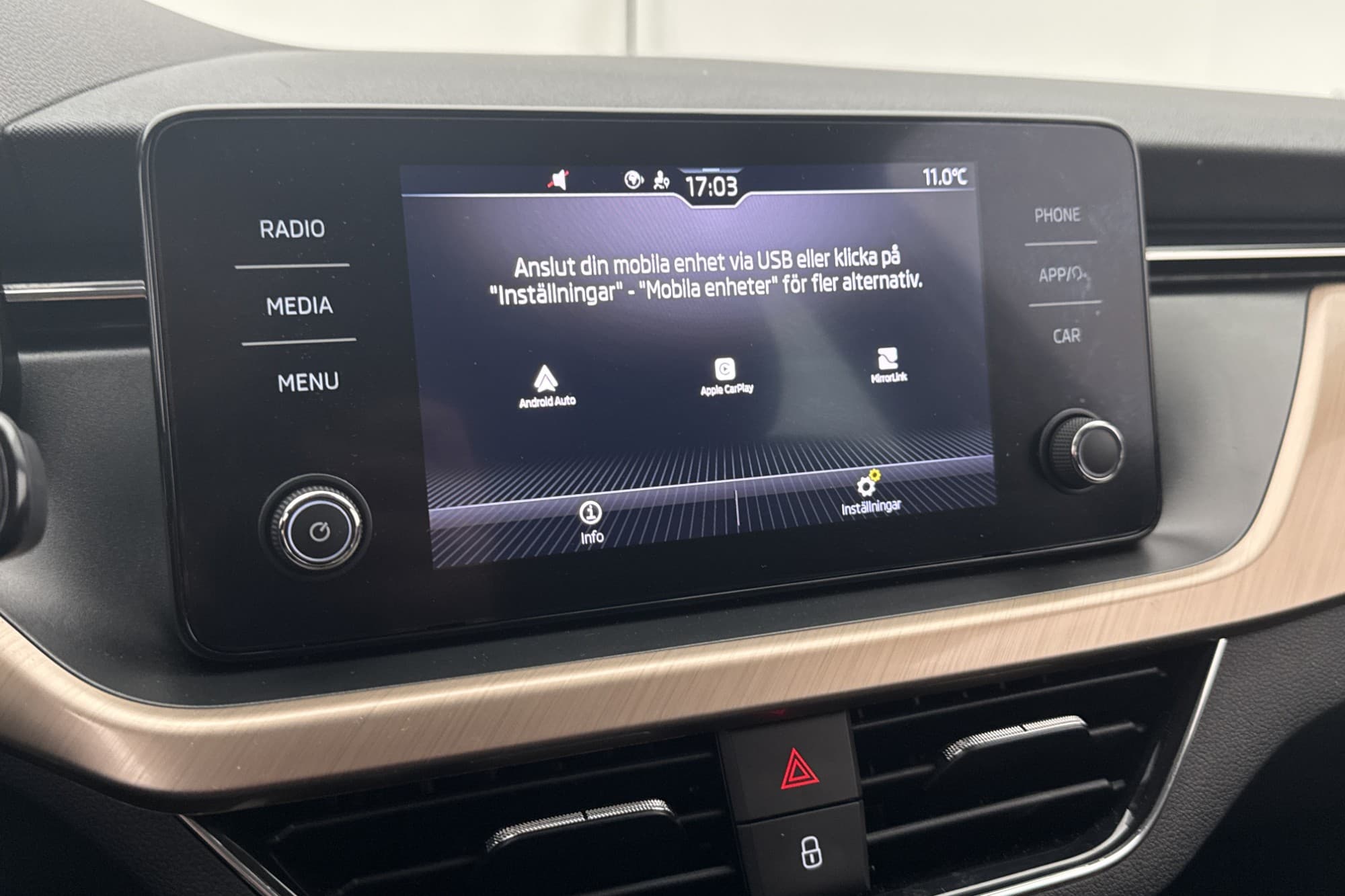 Skoda Kamiq TSI 110hk Style CarPlay  Sensorer Adaptiv-fart