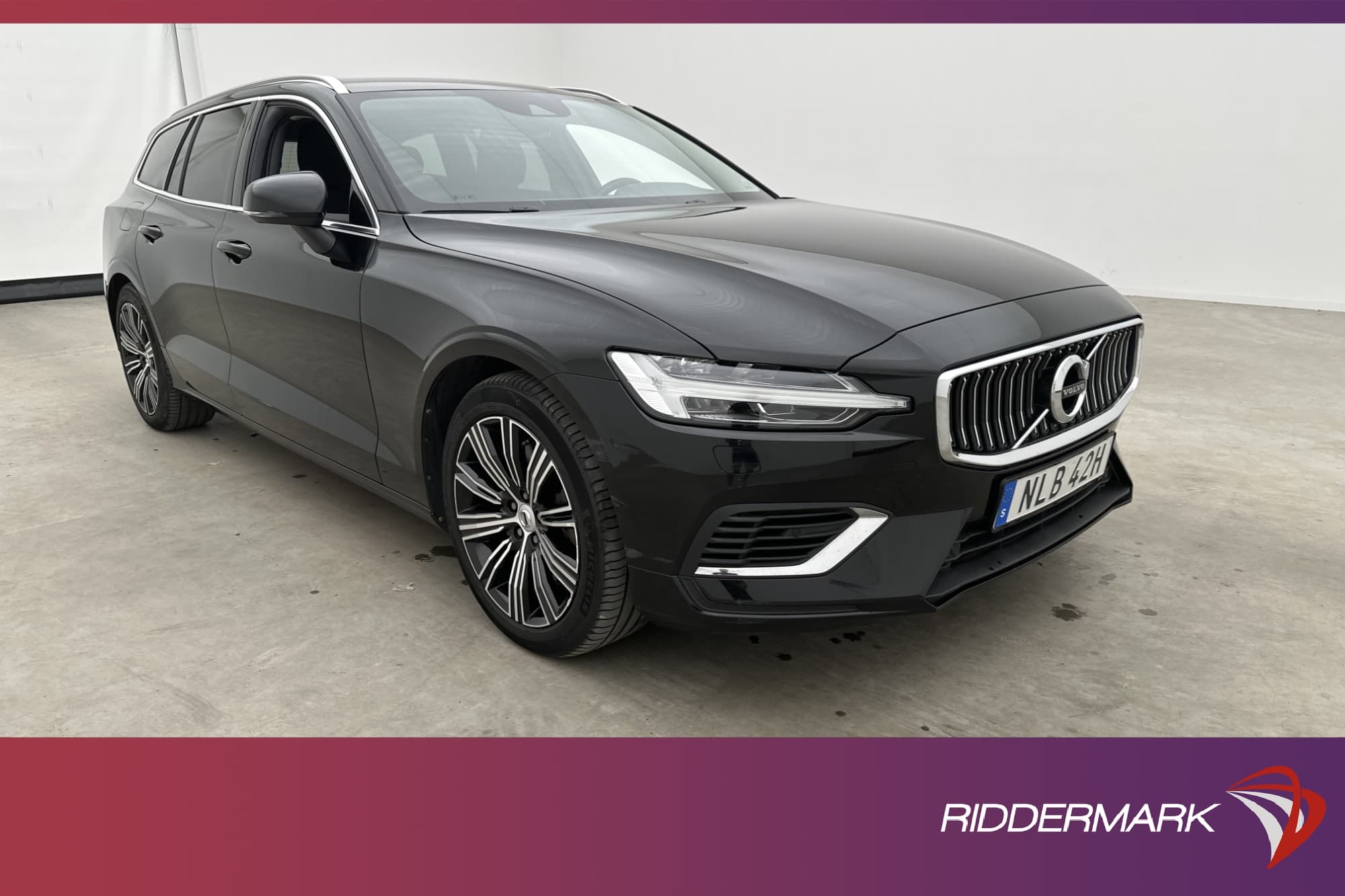 Volvo V60 Recharge T6 AWD