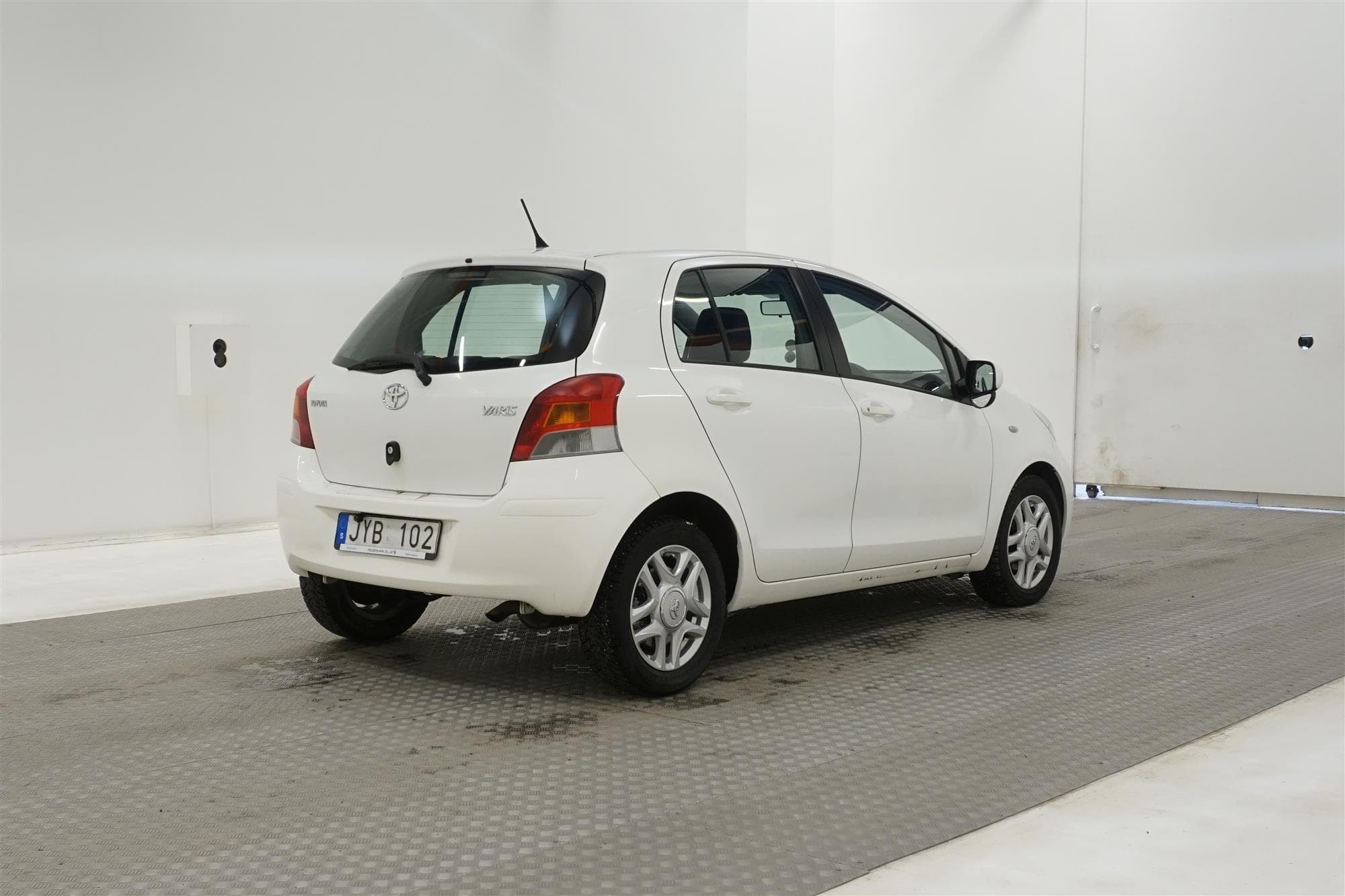 Toyota Yaris 1.4 D-4D 90hk Motorvärmare  Nyservad 0,36L/mil