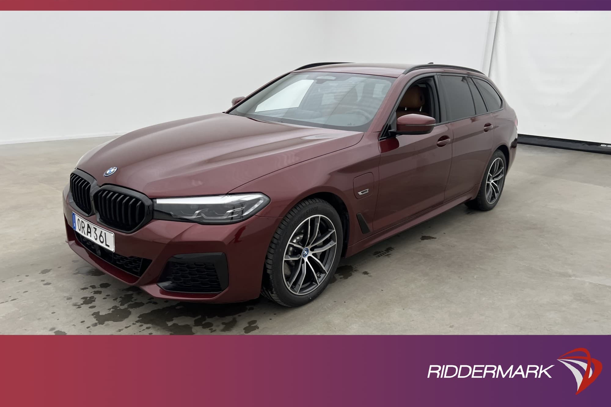BMW 530e xDrive 292hk