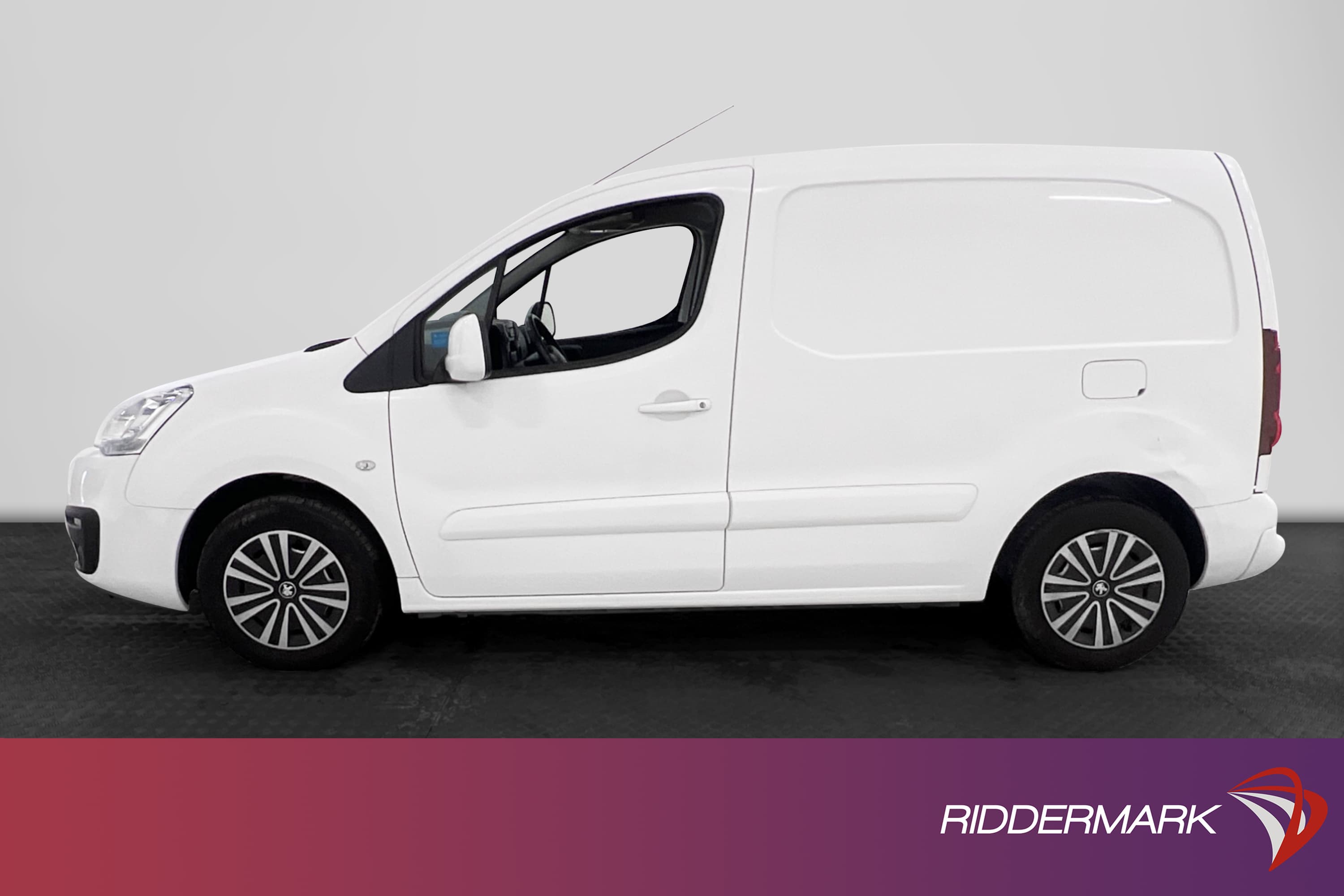 Peugeot Partner 1.6HDi Dragkrok Ny-Kamrem PDC Eu6 ProPack