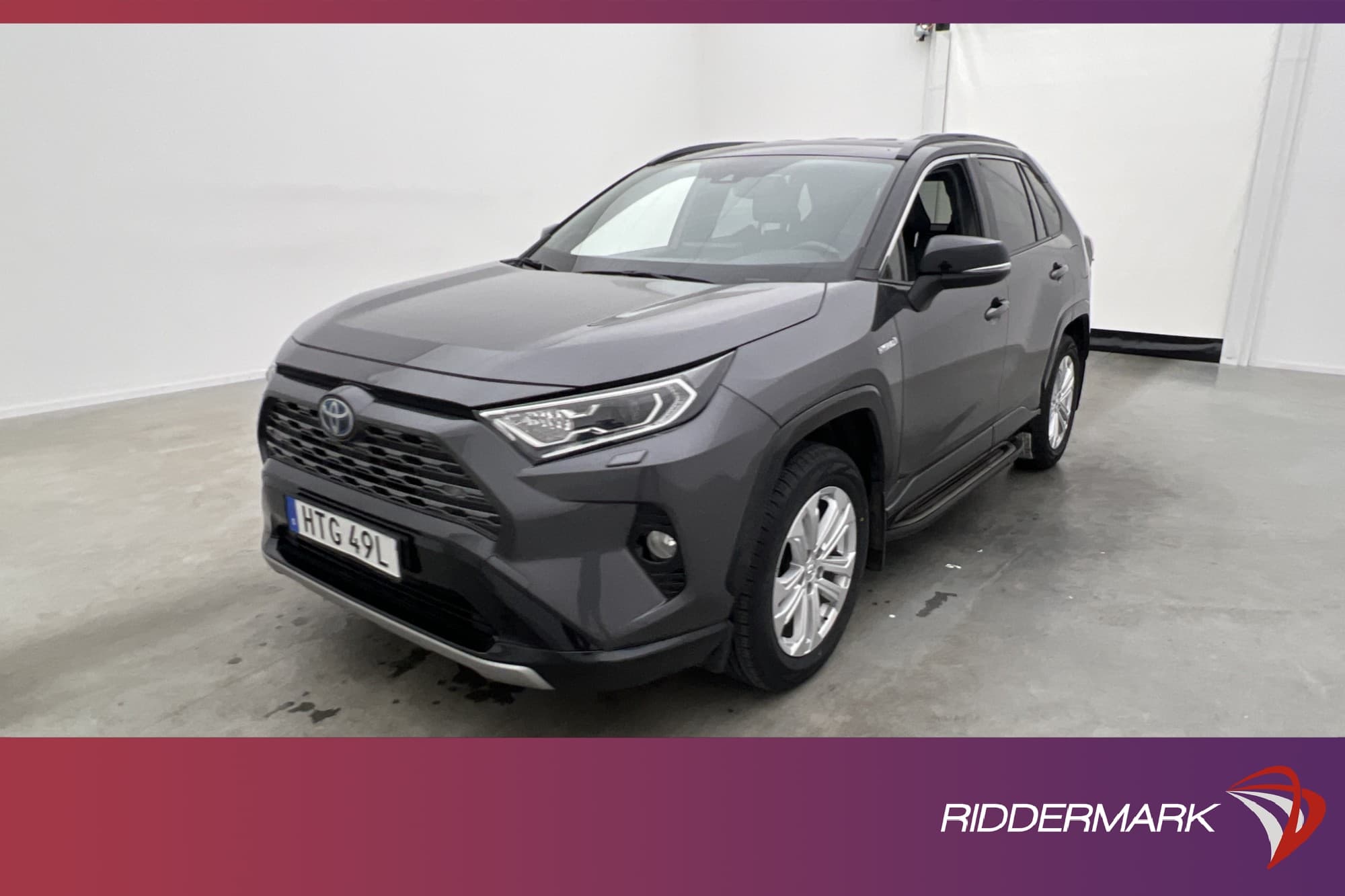 Toyota RAV4 Hybrid AWD 222hk
