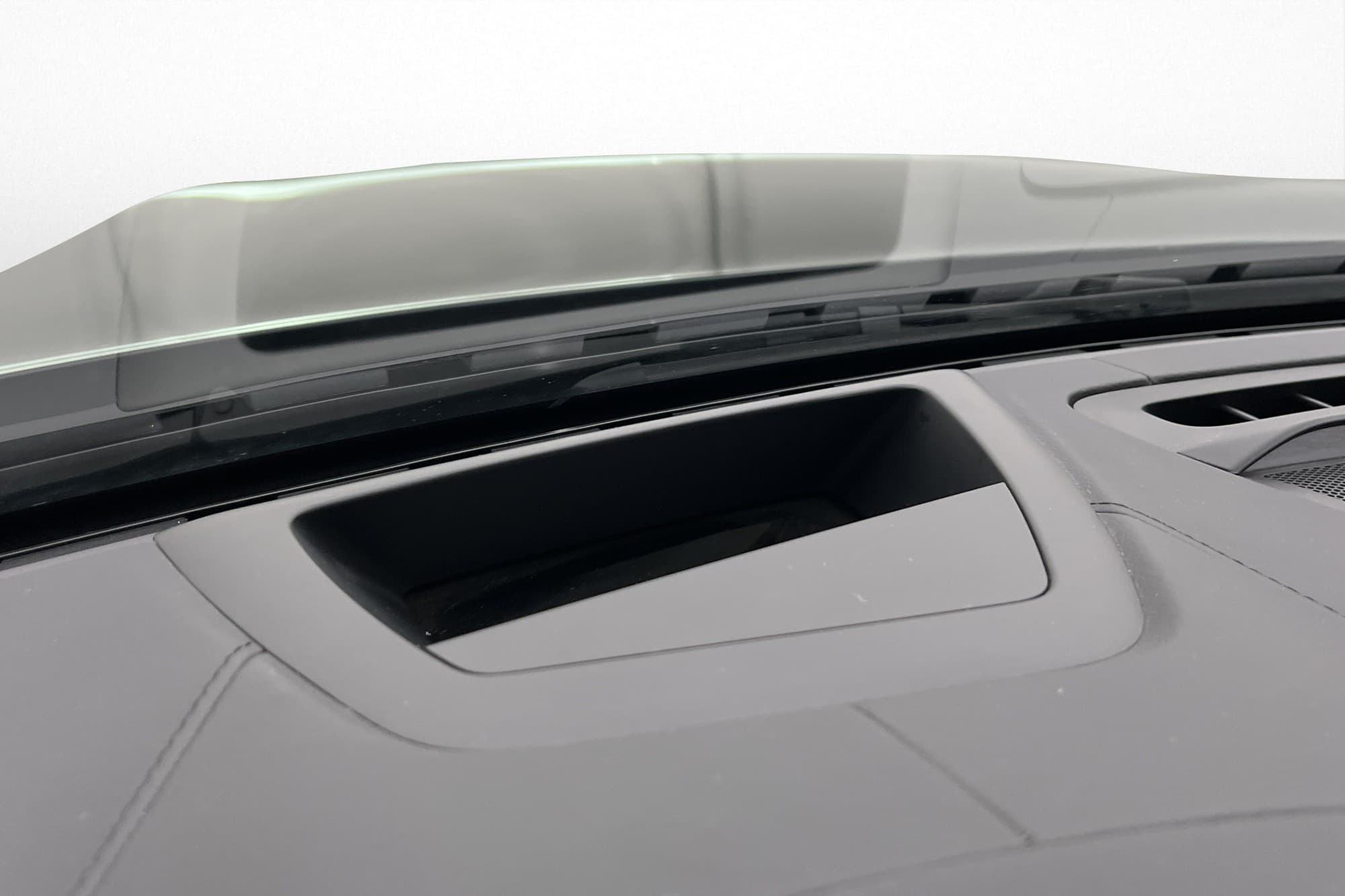 Volvo V60 T8 456hk AWD Ultimate Dark Värm B&W Pano HUD 360°