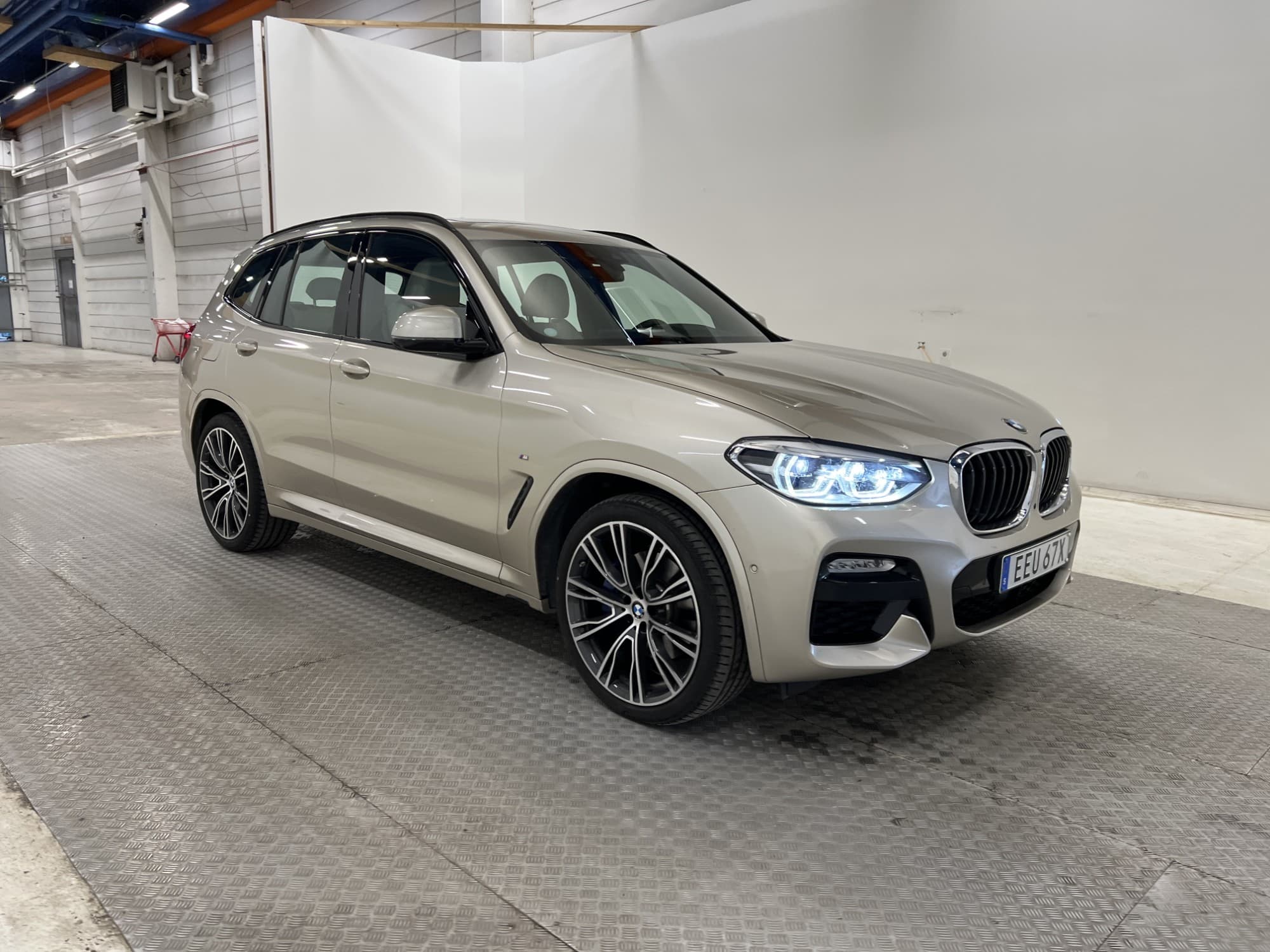 BMW X3 xDrive30d 265hk
