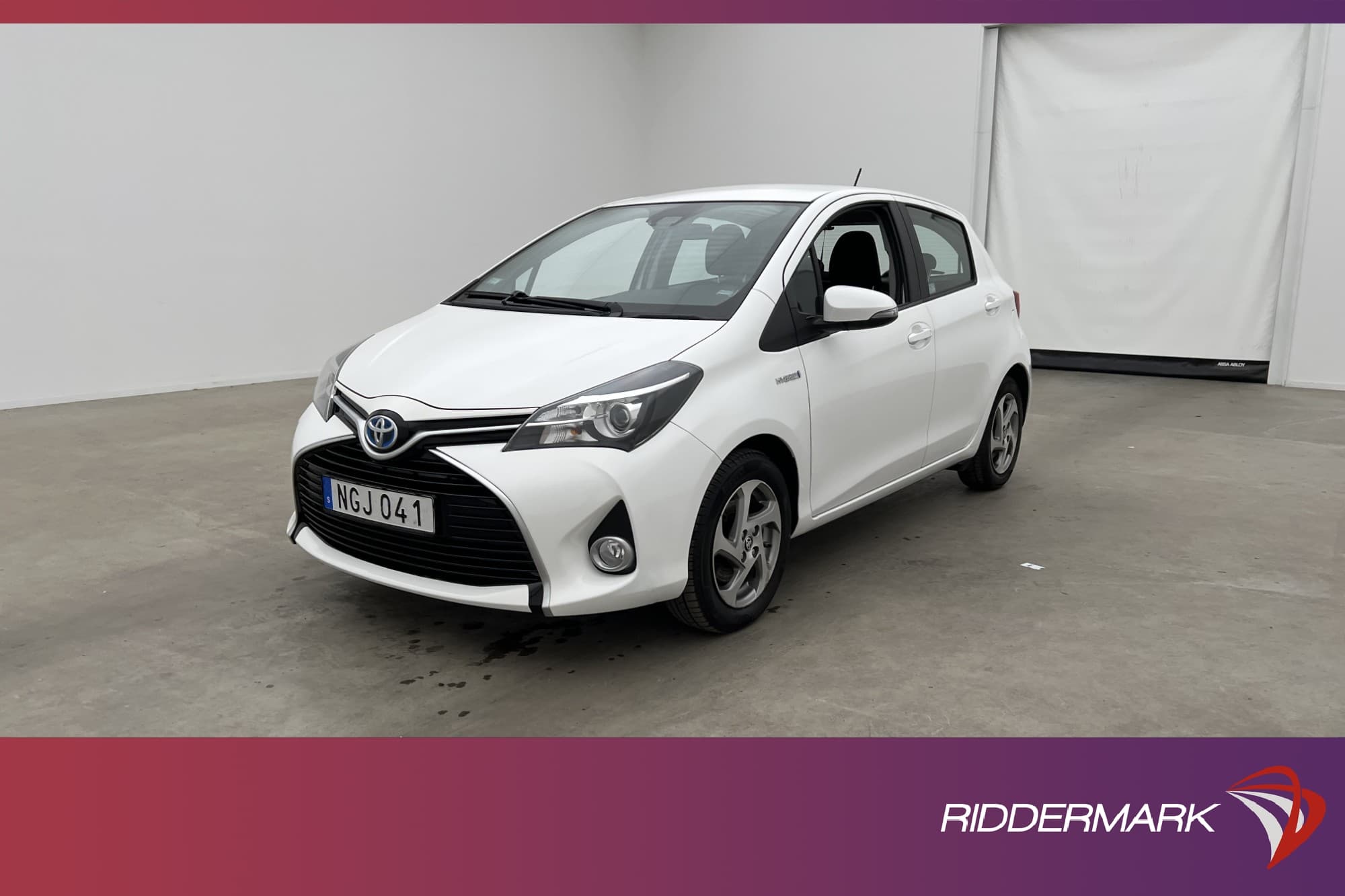 Toyota Yaris Hybrid e-CVT 101hk