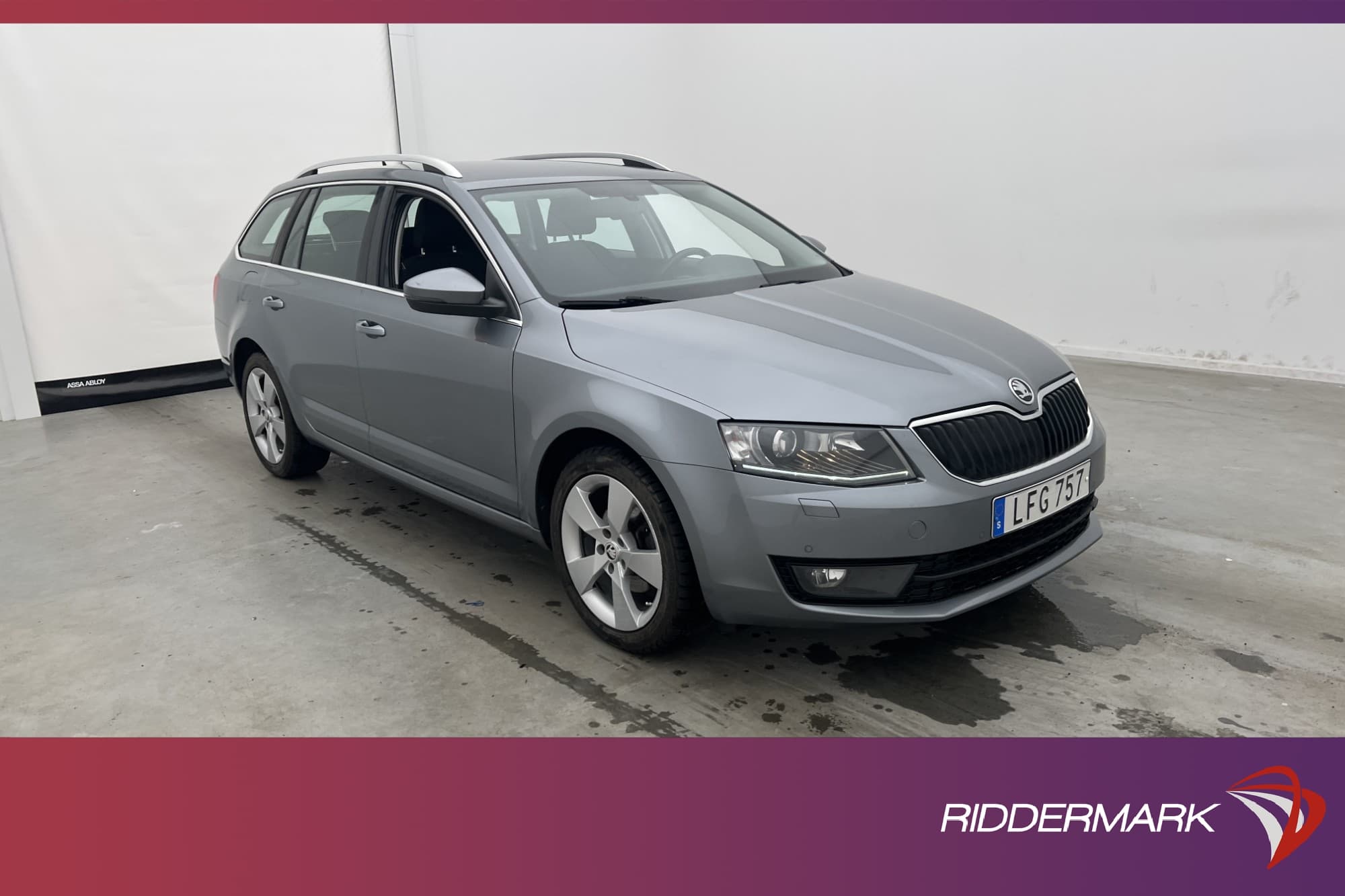 Skoda Octavia Kombi TSI 140hk