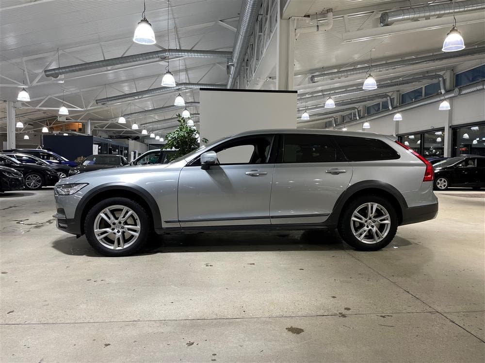 Volvo V90 Cross Country D4 AWD