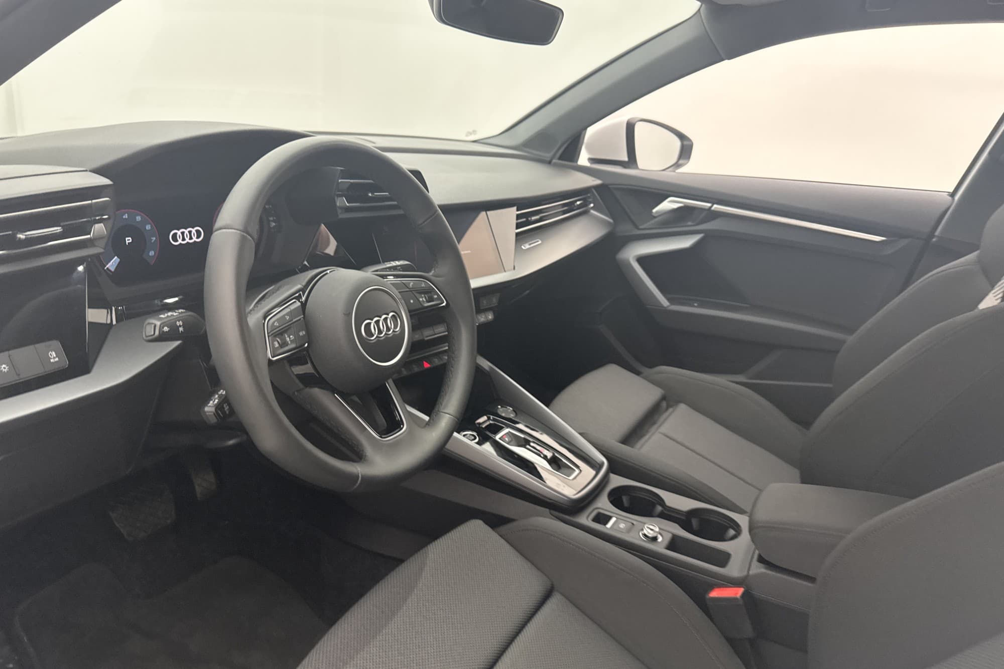 Audi A3 SB 35 TFSI 150hk Cockpit B-Kam Adaptiv Farthållare