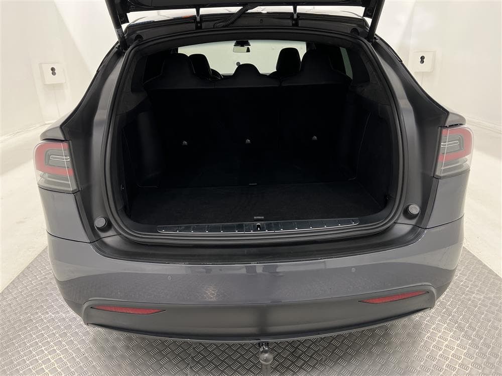 Tesla Model X 100D 423hk Dragkrok FSD Kolfiber Moms Leasbarinteriör