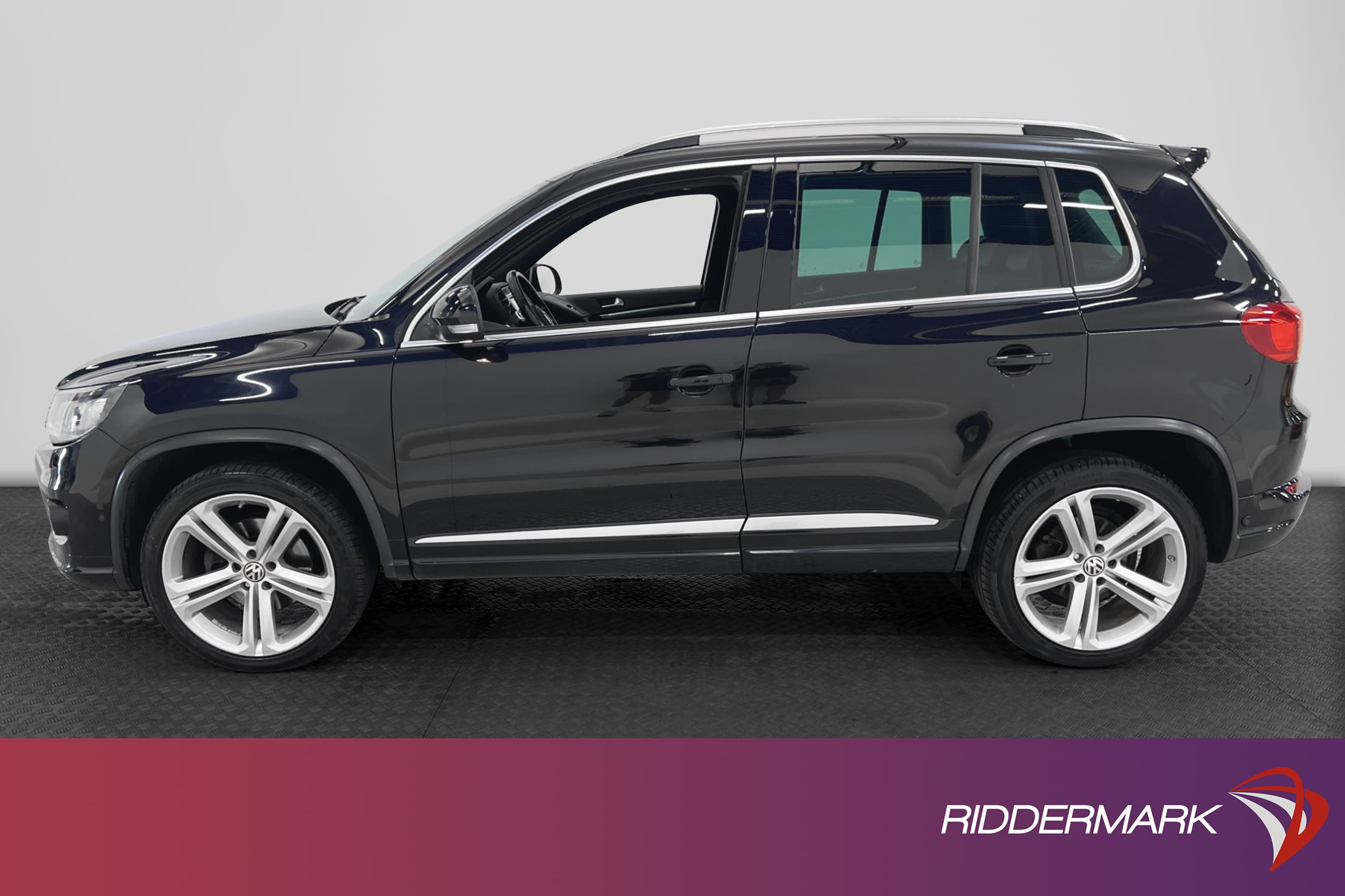 Volkswagen Tiguan 4M R-Line