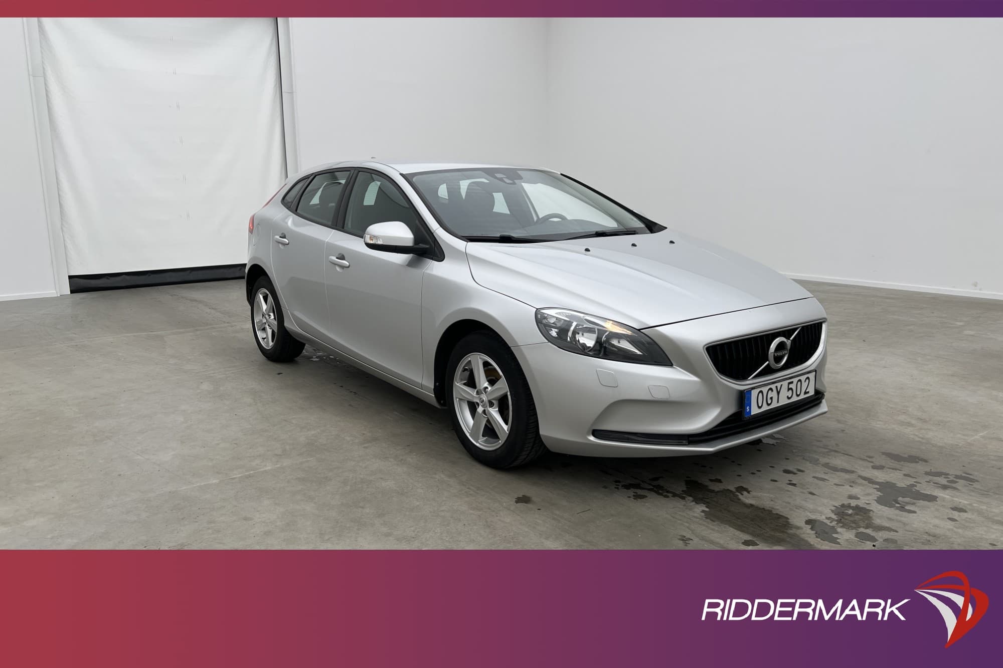 Volvo V40 T2