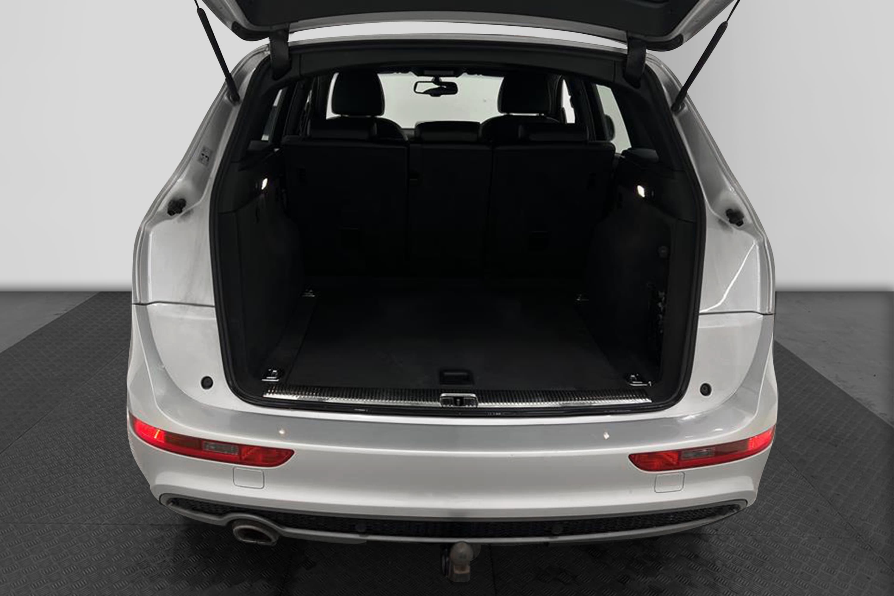 Audi Q5 2.0 TDI Quattro 177hk S-line Drag Skinn 0,6l/mil