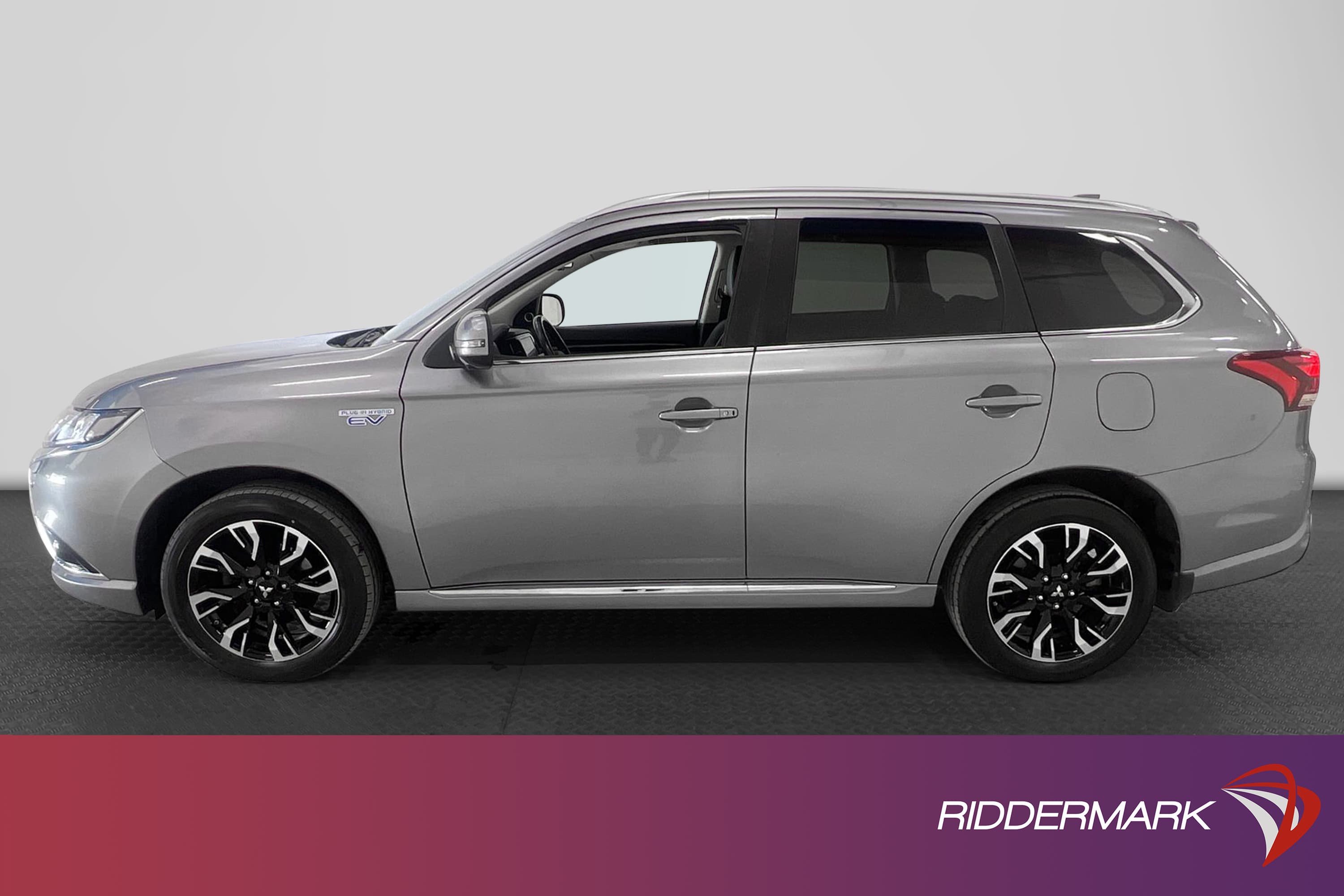Mitsubishi Outlander PHEV 4WD 203hk