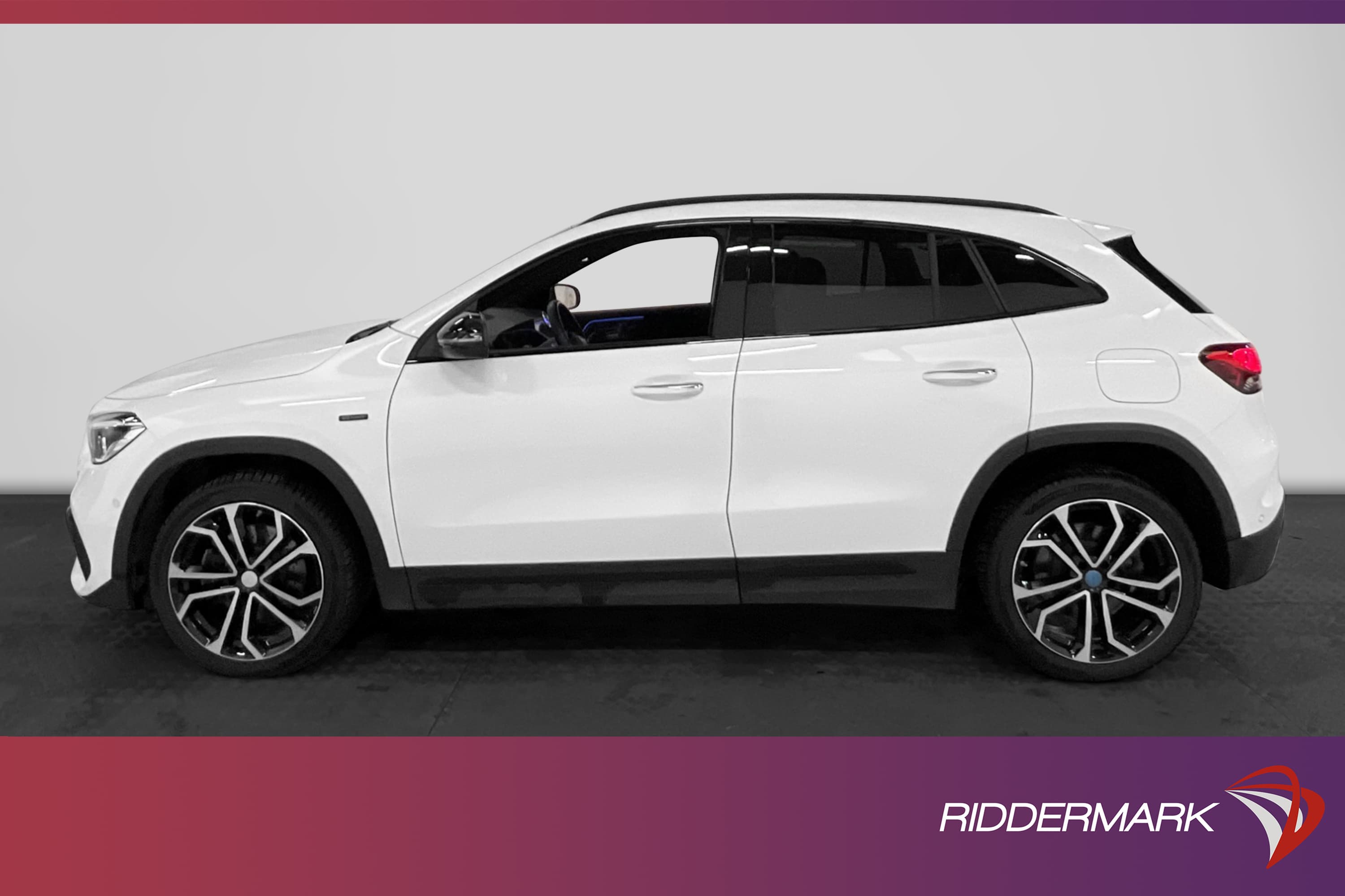 Mercedes-Benz GLA 250 e 218hk